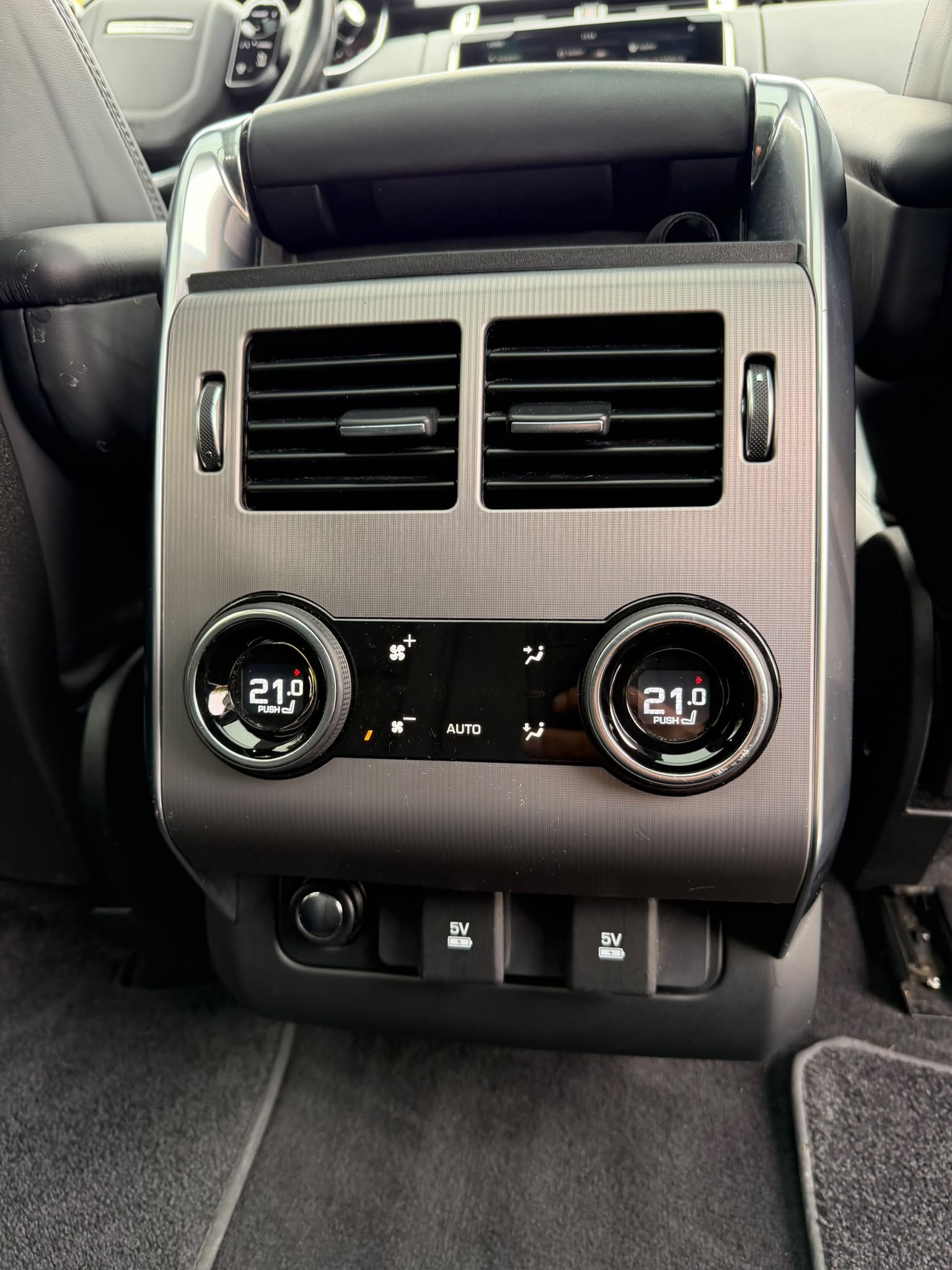 LAND ROVER Range Rover Sport 2.0 Si4 HSE Automatic-image-10