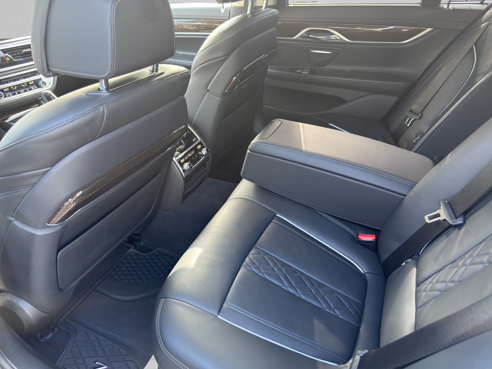BMW 730d xDrive Steptronic-image-9