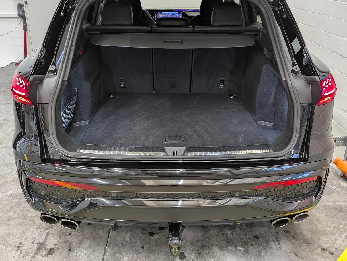 AUDI SQ5 SUV 3.0 V6 TFSI quattro S-Tronic*5J GAR TECH PRO AHK 2'400KG S-SITZE MASSAGE+LÜFTUNG 360CAM B&O*-image-29