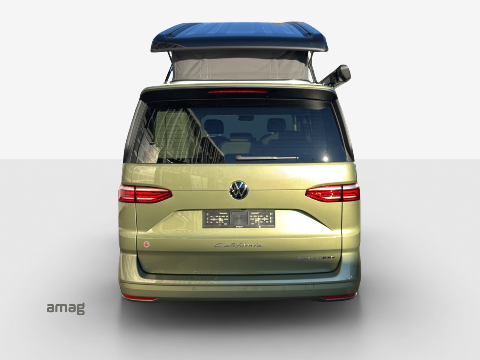 VW California eHybrid Beach Ocean 4Motion-image-3