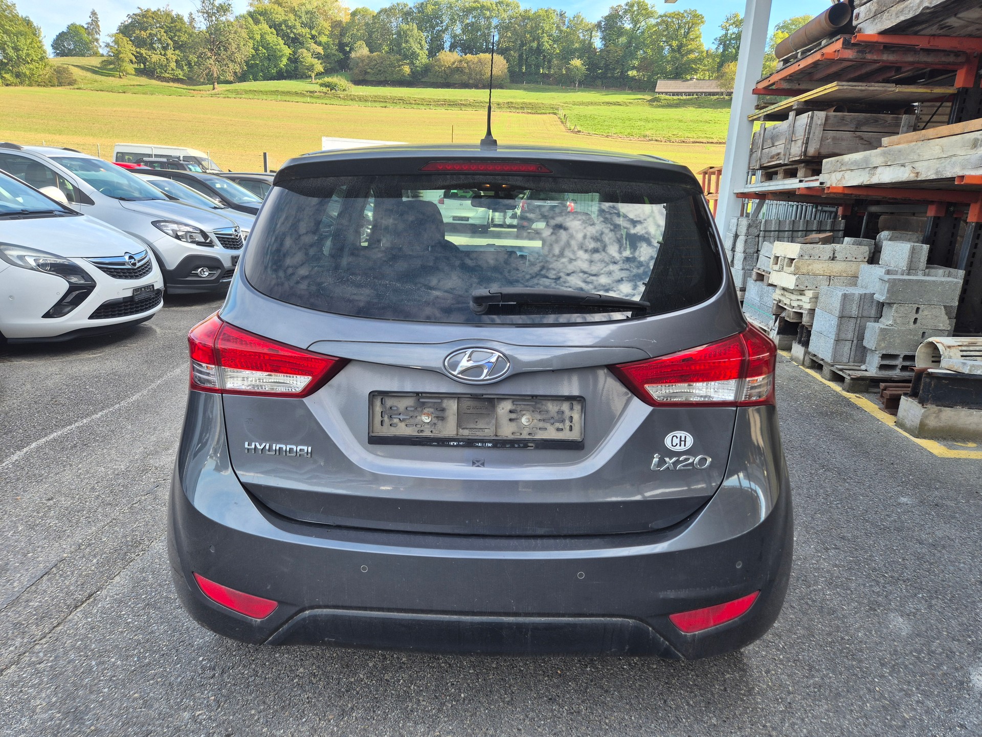 HYUNDAI iX20 1.6 Premium-image-12