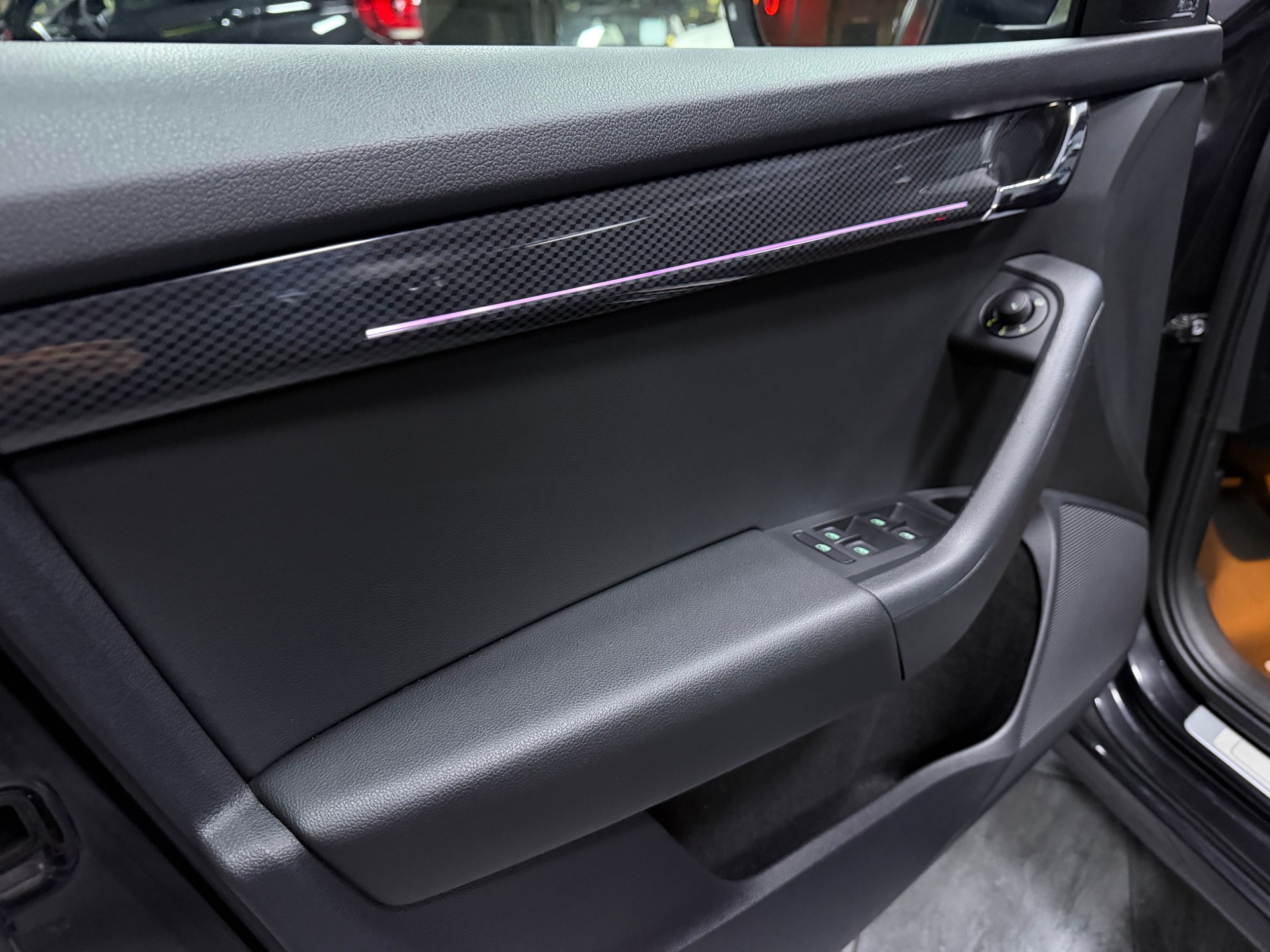 SKODA Octavia Combi 2.0 TSI RS DSG / Leasing ab 199.--image-10