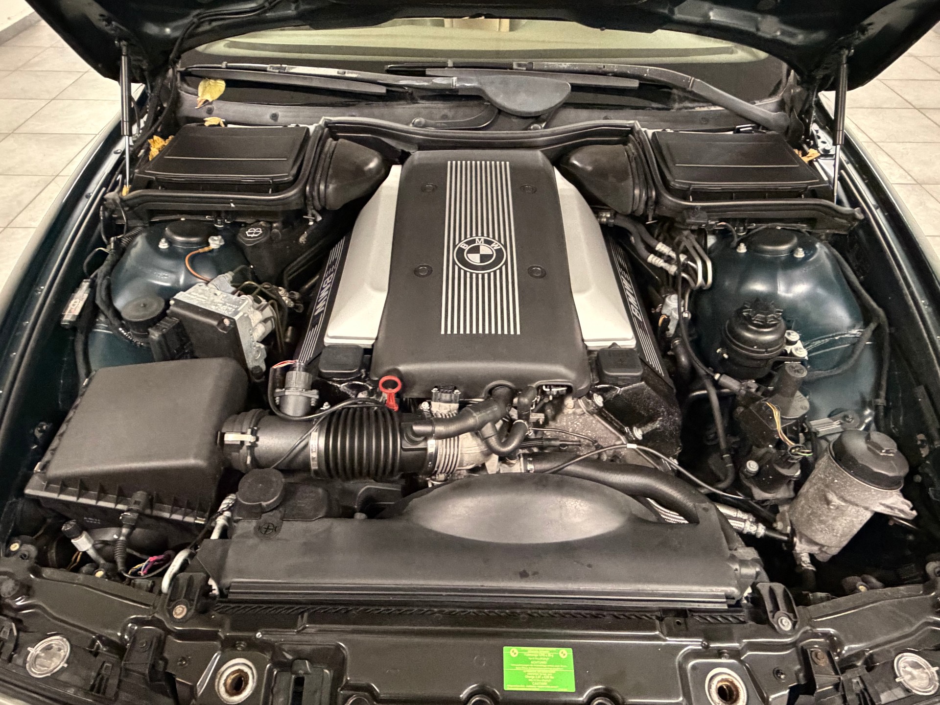 BMW 535i-image-23
