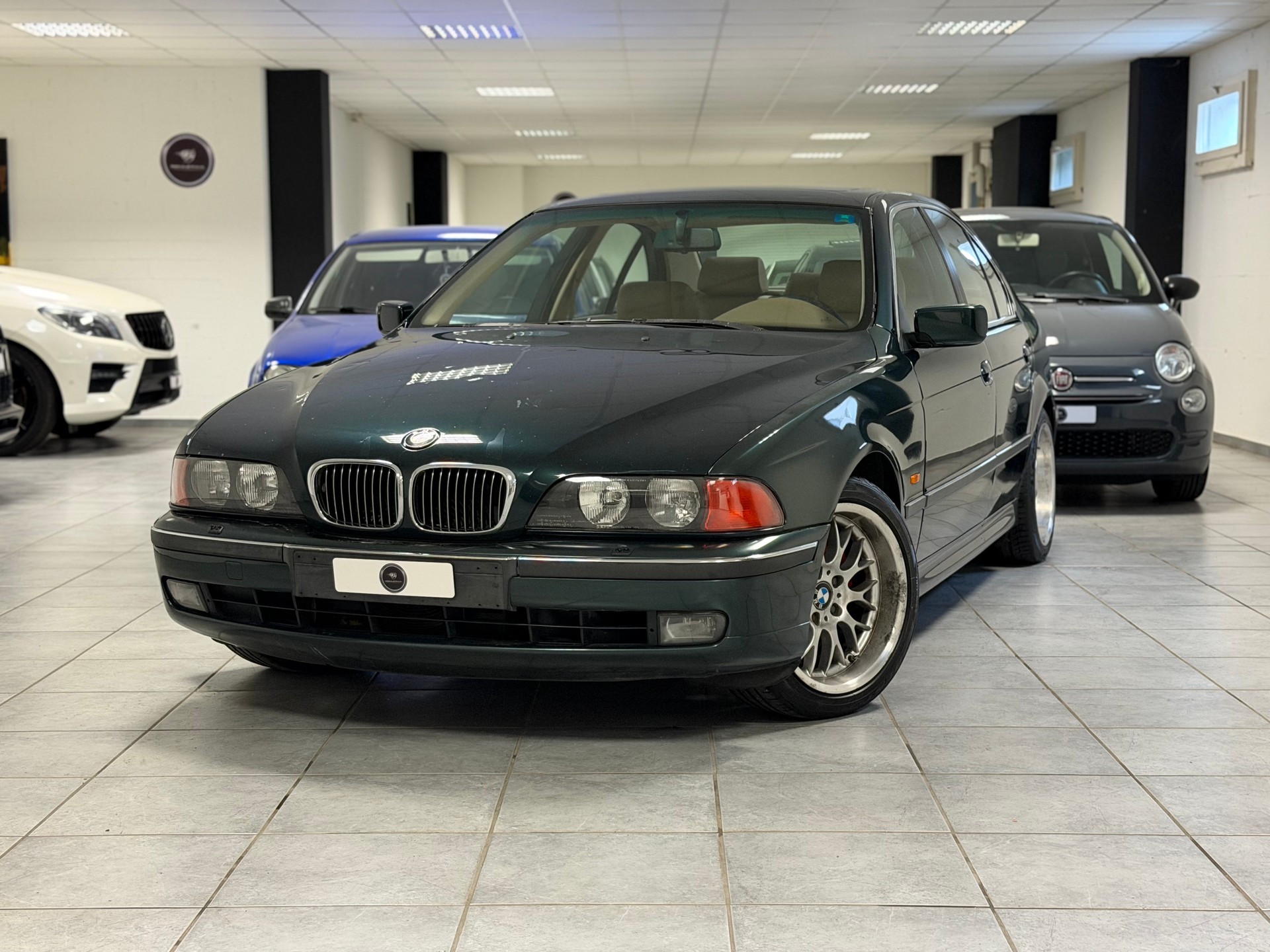 BMW 535i-image-1