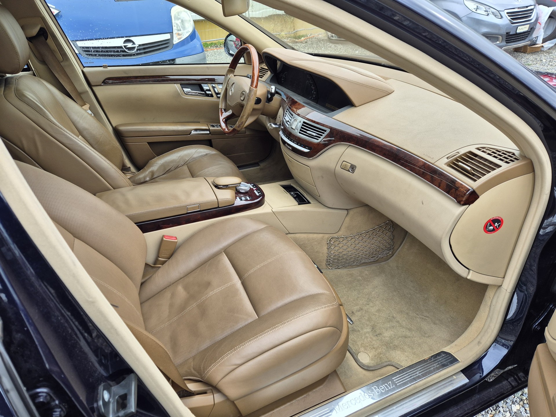 MERCEDES-BENZ S 500 L 4Matic 7G-Tronic-image-8