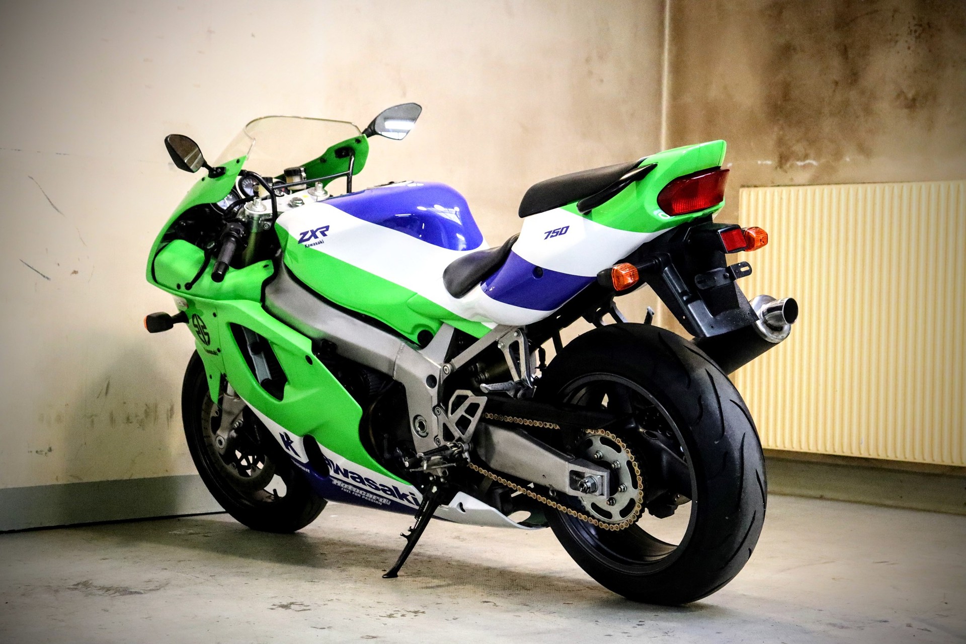 KAWASAKI Ninja ZX-7R-image-4