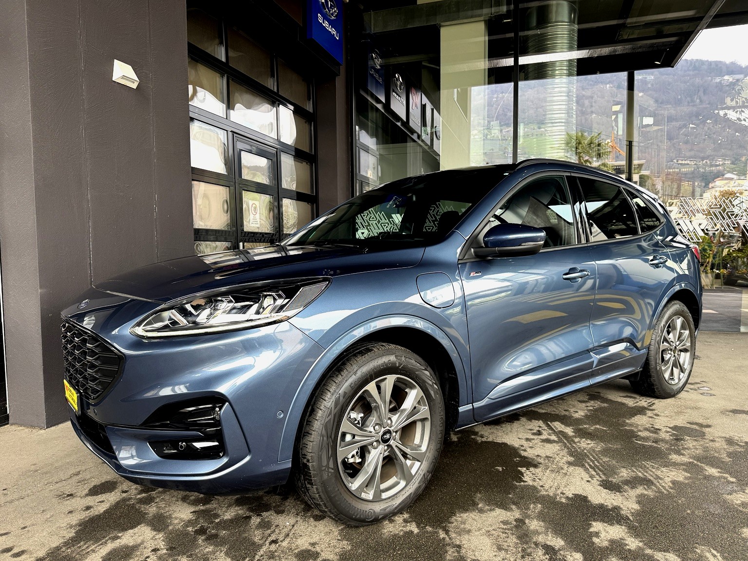 FORD 2.5 PHEV ST LINE X2WD-image-4