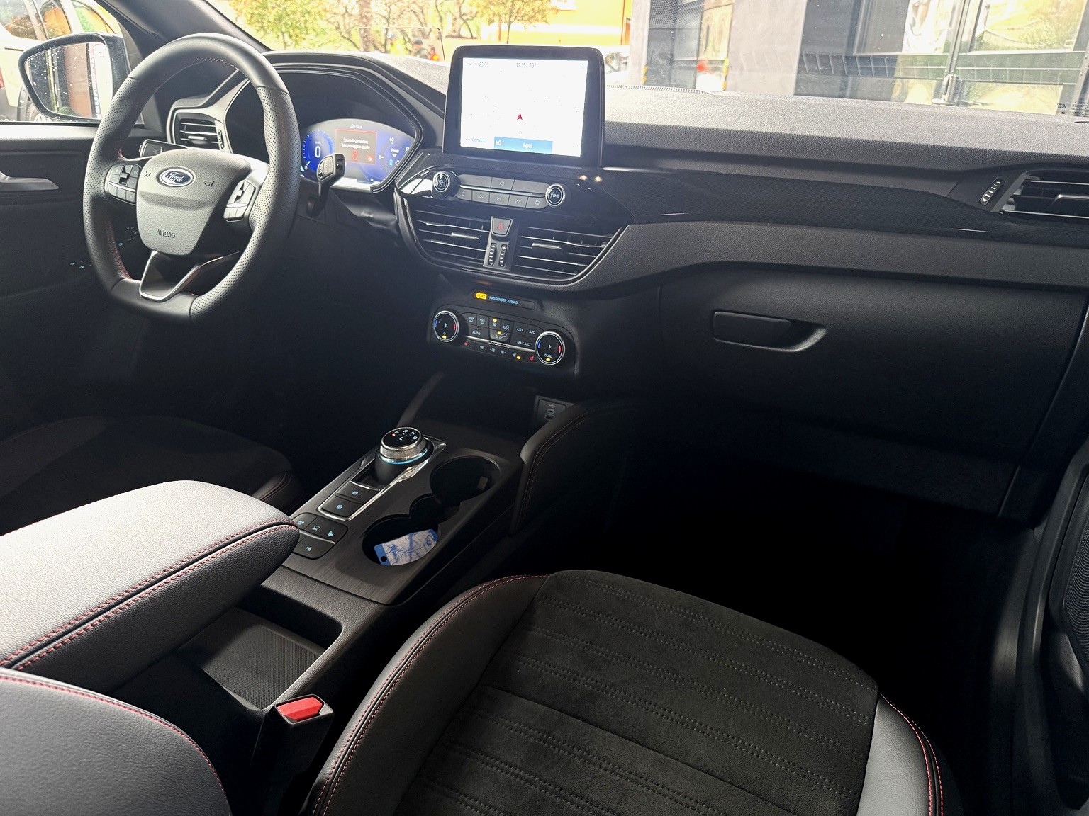 FORD 2.5 PHEV ST LINE X2WD-image-9