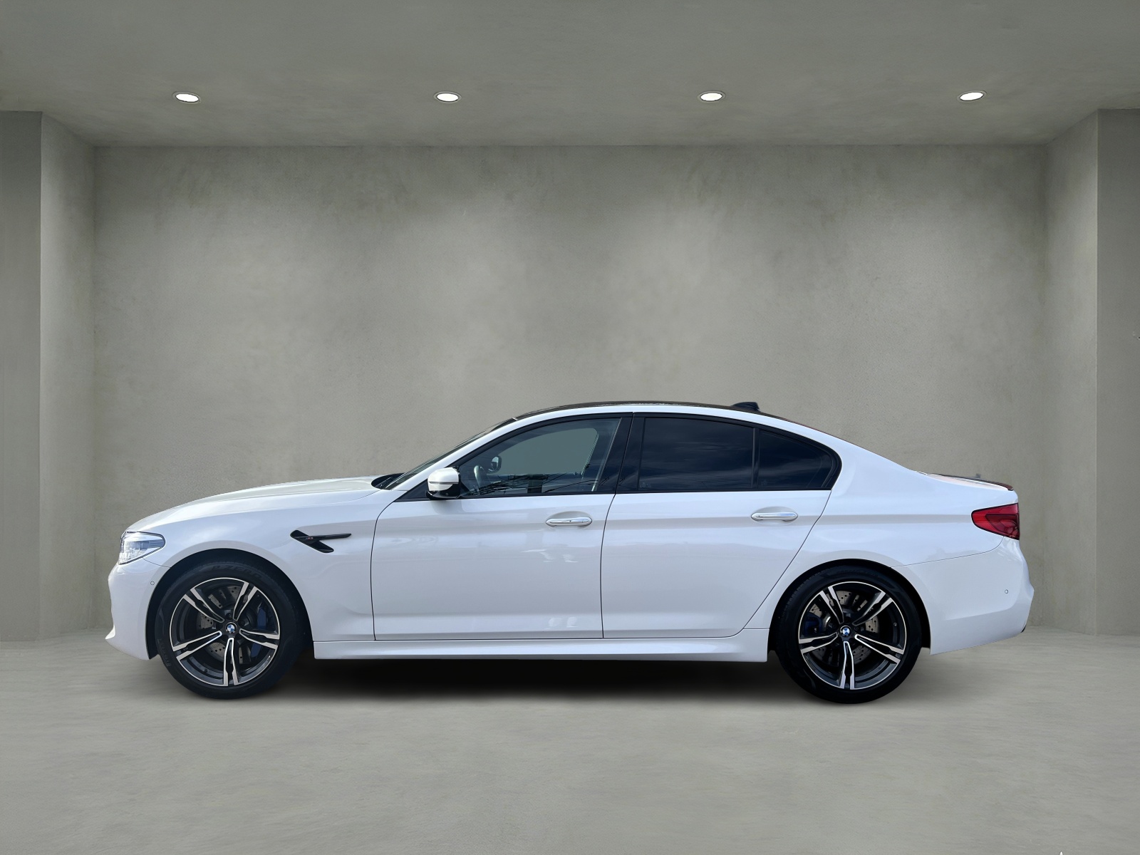 BMW M5 xDrive Drivelogic-image-1