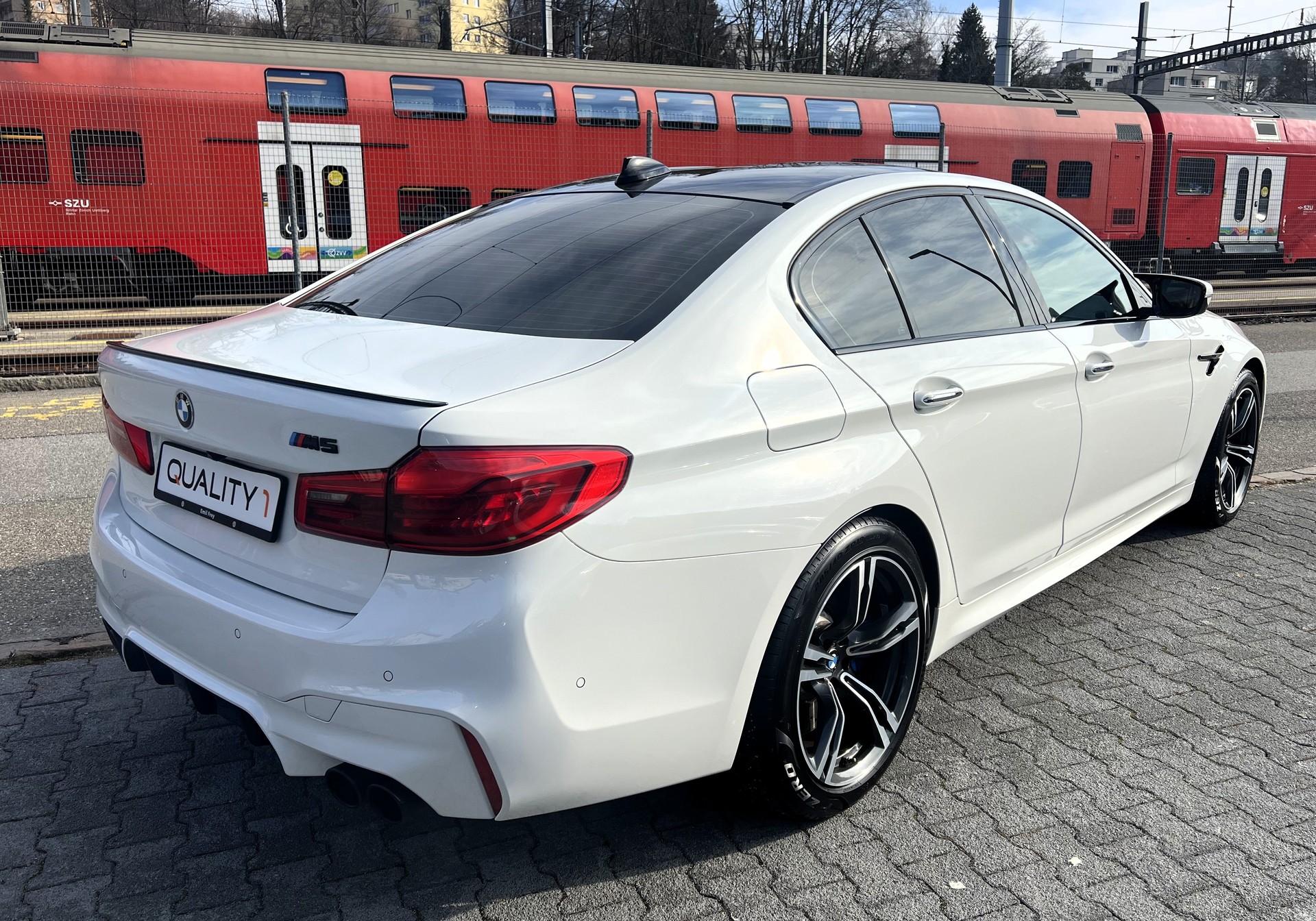 BMW M5 xDrive Drivelogic-image-4