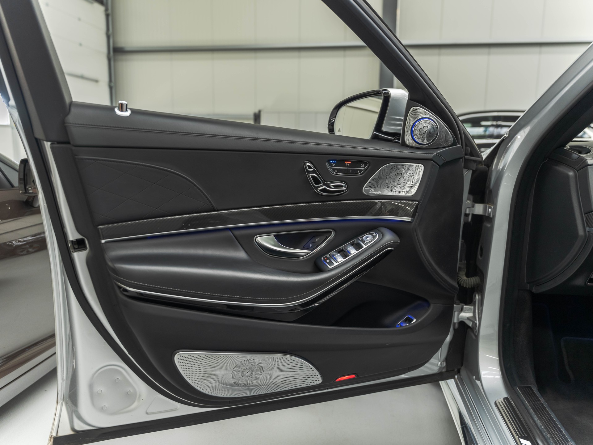 MERCEDES-BENZ S 65 AMG L 7G-Tronic-image-19