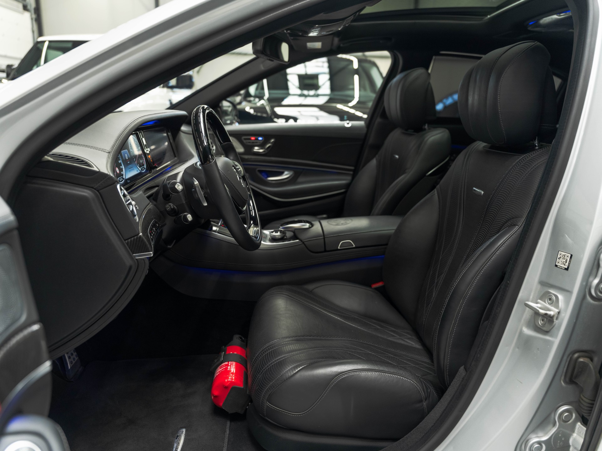 MERCEDES-BENZ S 65 AMG L 7G-Tronic-image-7