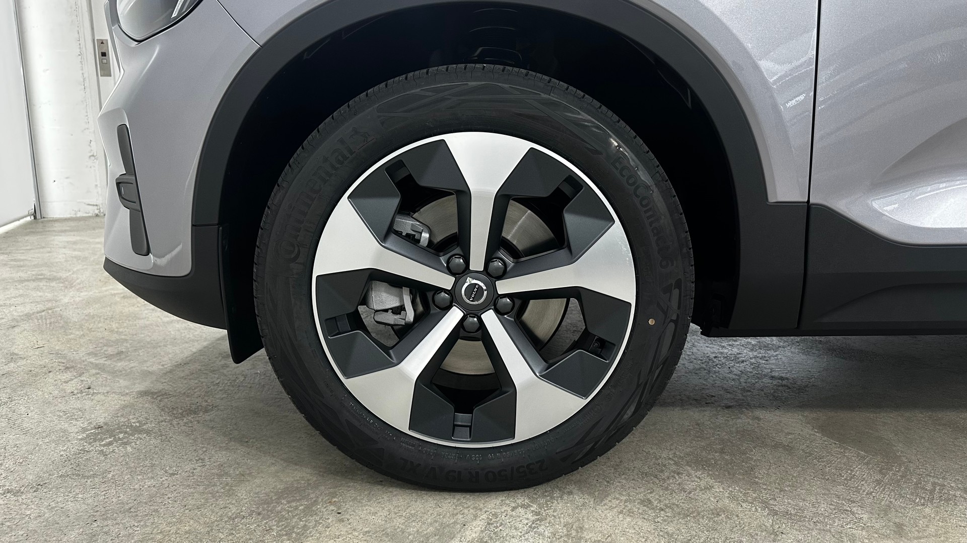 VOLVO XC40 2.0 B3 MH Core-image-7