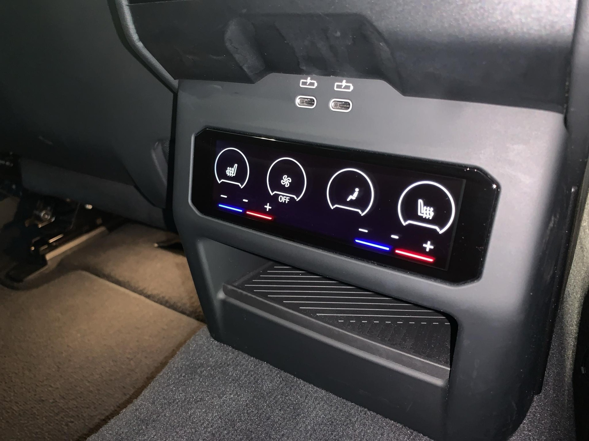 BMW 520d xDrive 48V Touring M Sport Steptronic-image-16