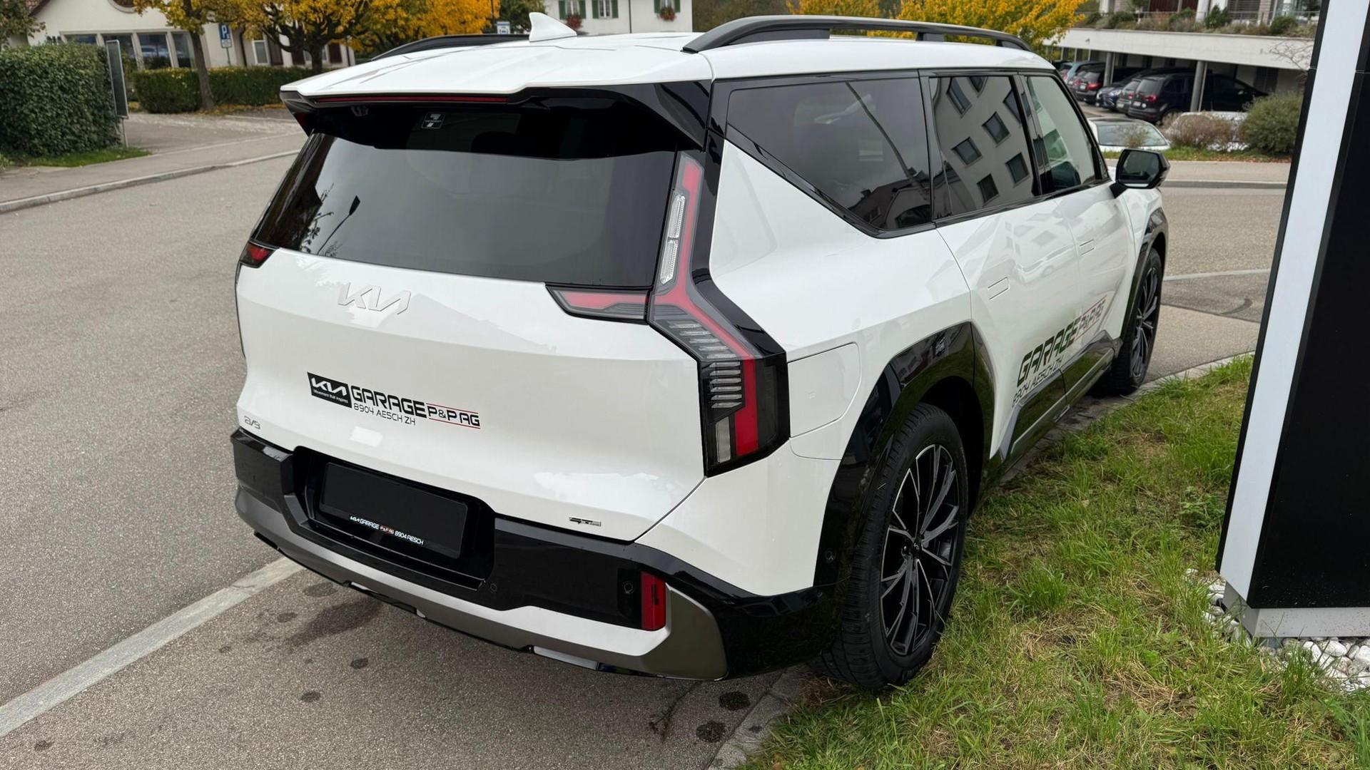 KIA EV9 99.8 kWh GT-Line 4x4-image-8