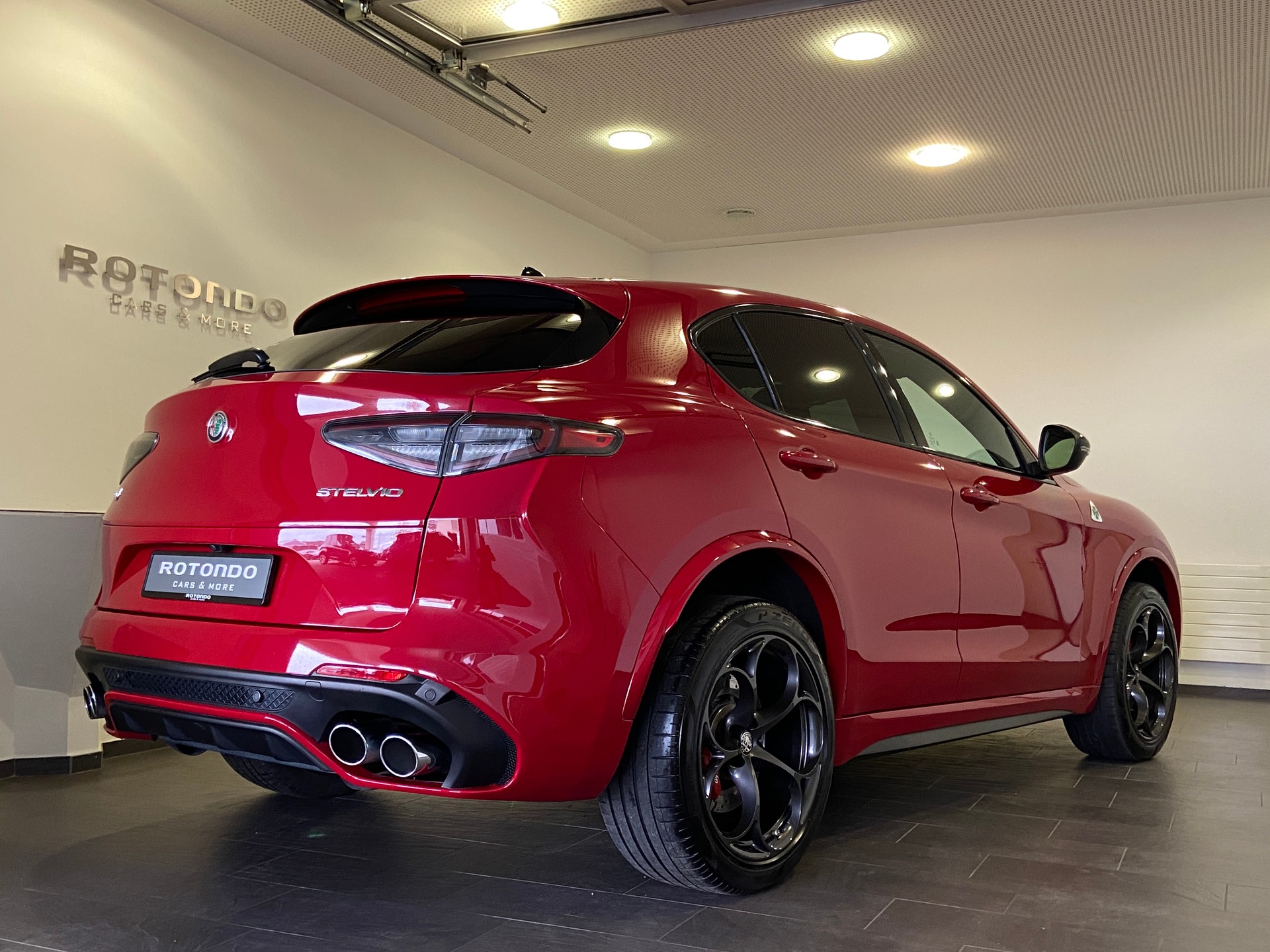 ALFA ROMEO Stelvio 2.9 V6 Quadrifoglio Q4 AT8-image-1