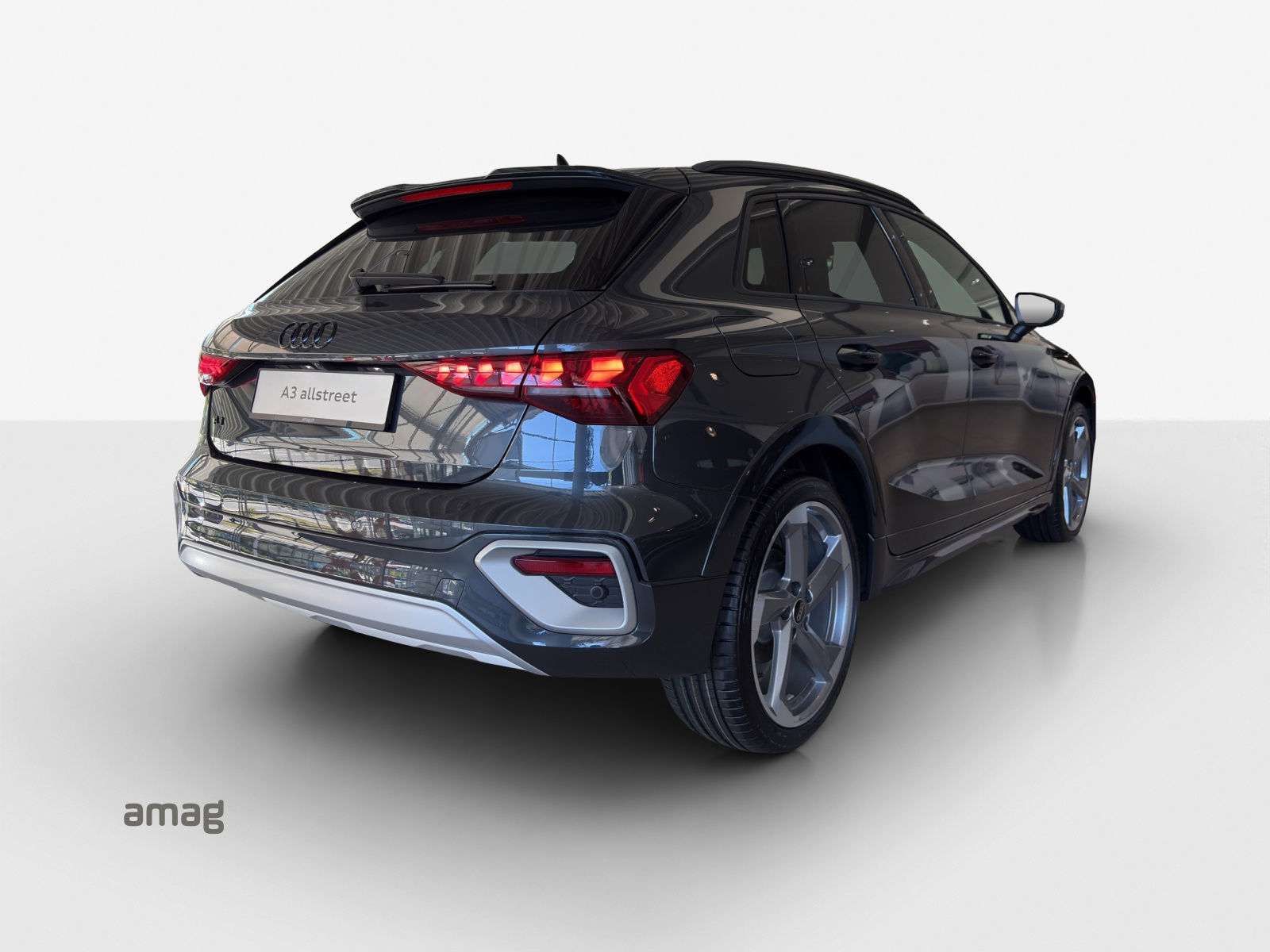 AUDI A3 allstreet 35 TFSI Attraction S-tronic-image-3