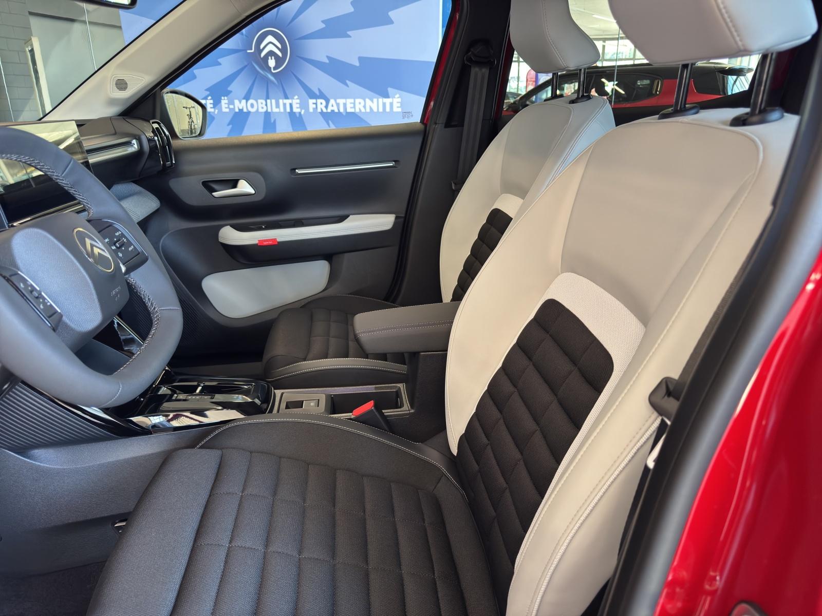 CITROEN e-C3 Aircross Max-image-5