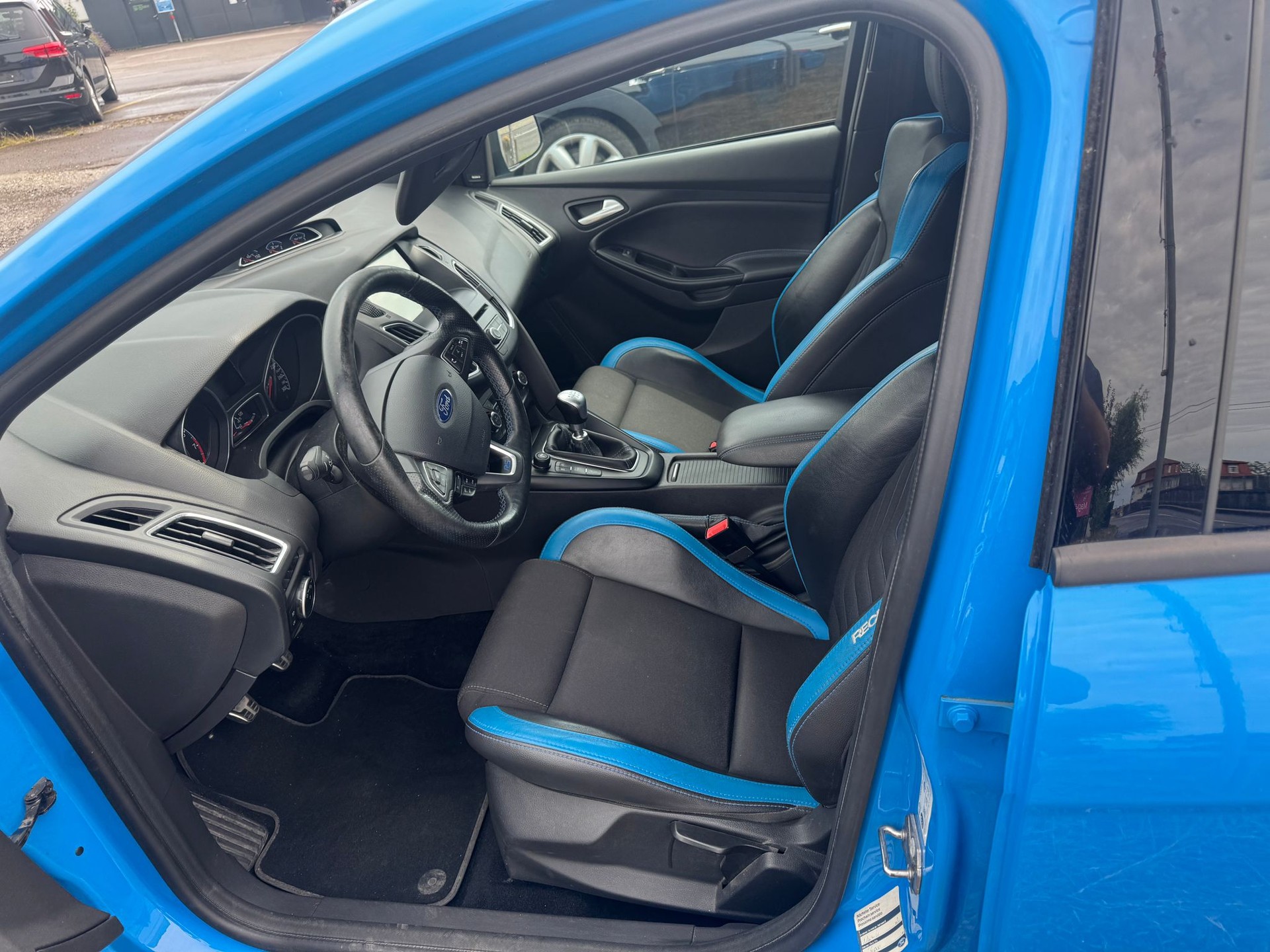 FORD Focus 2.3 EcoBoost RS AWD-image-5
