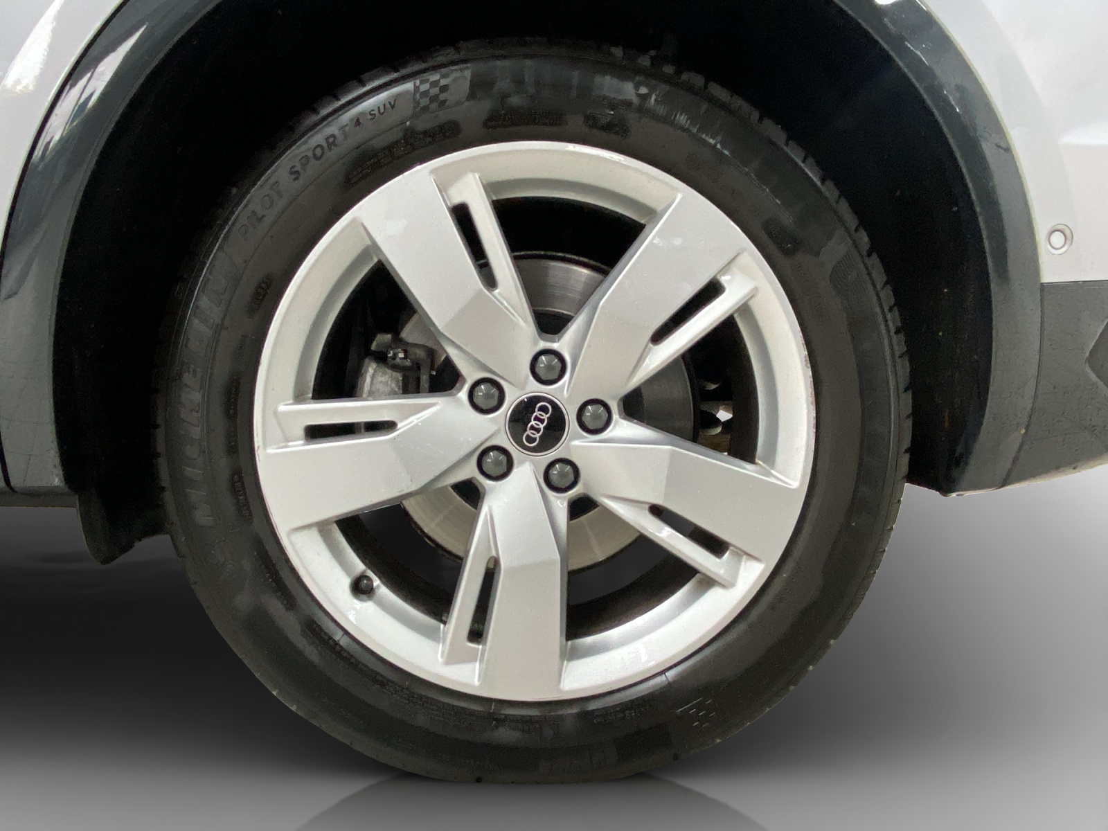 AUDI Q5 Sportback 45 TFSI advanced quattro S-tronic-image-15