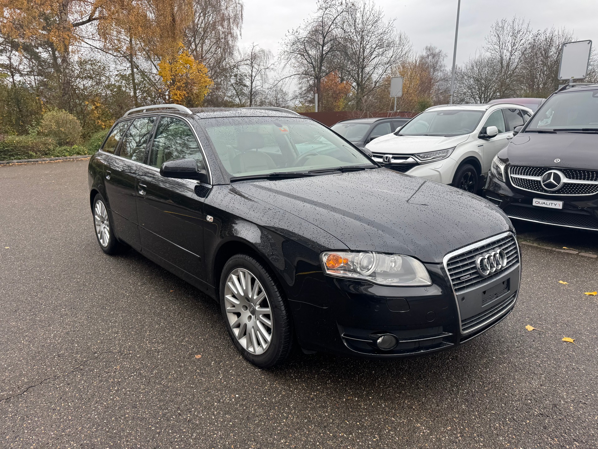 AUDI A4 Avant 3.2 FSI quattro-image-1