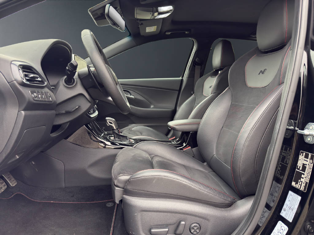 HYUNDAI i30 1.5 T-GDi N-Line Lux-image-6