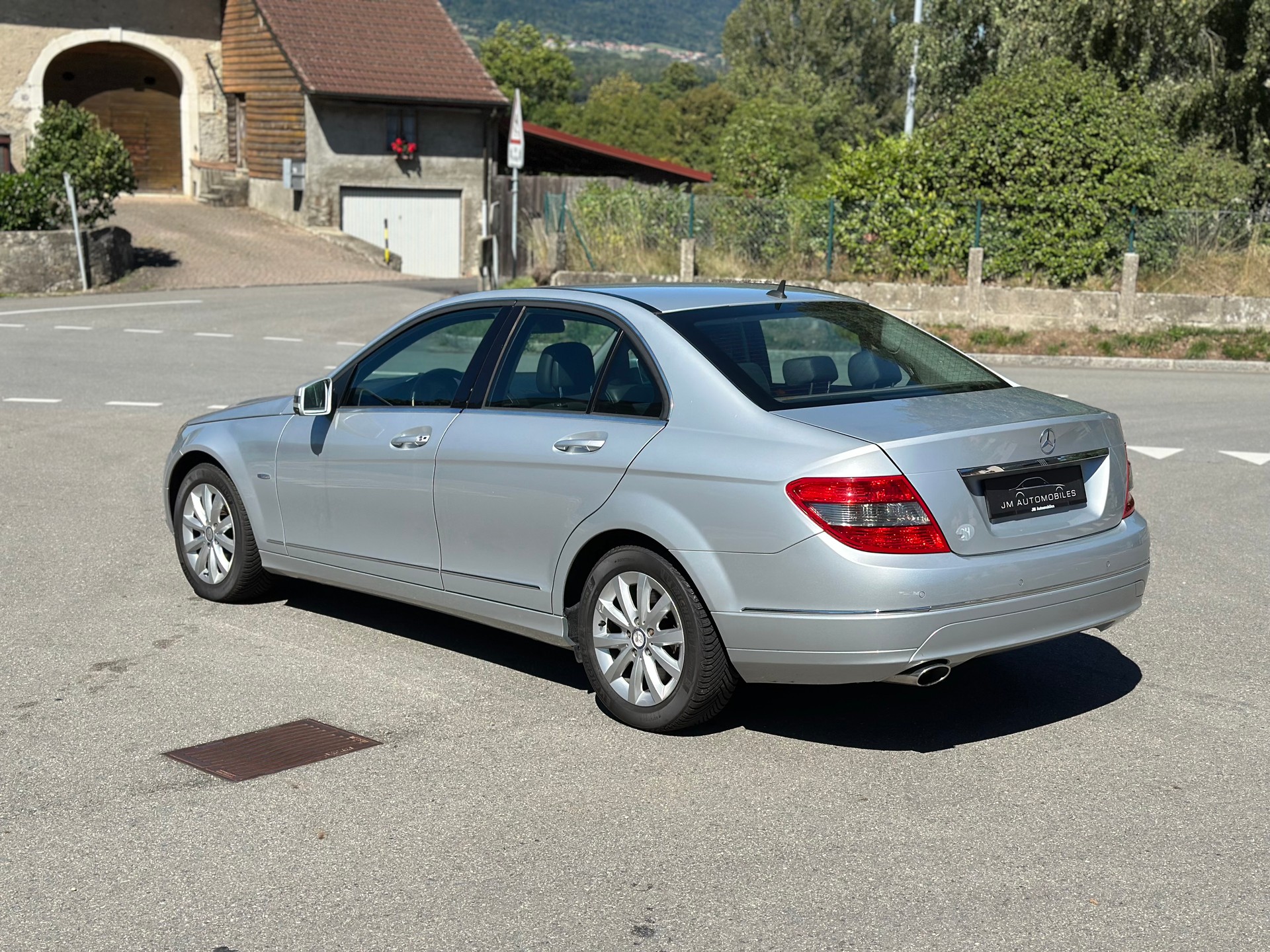 MERCEDES-BENZ C 220 CDI BlueEfficiency Automatic-image-3