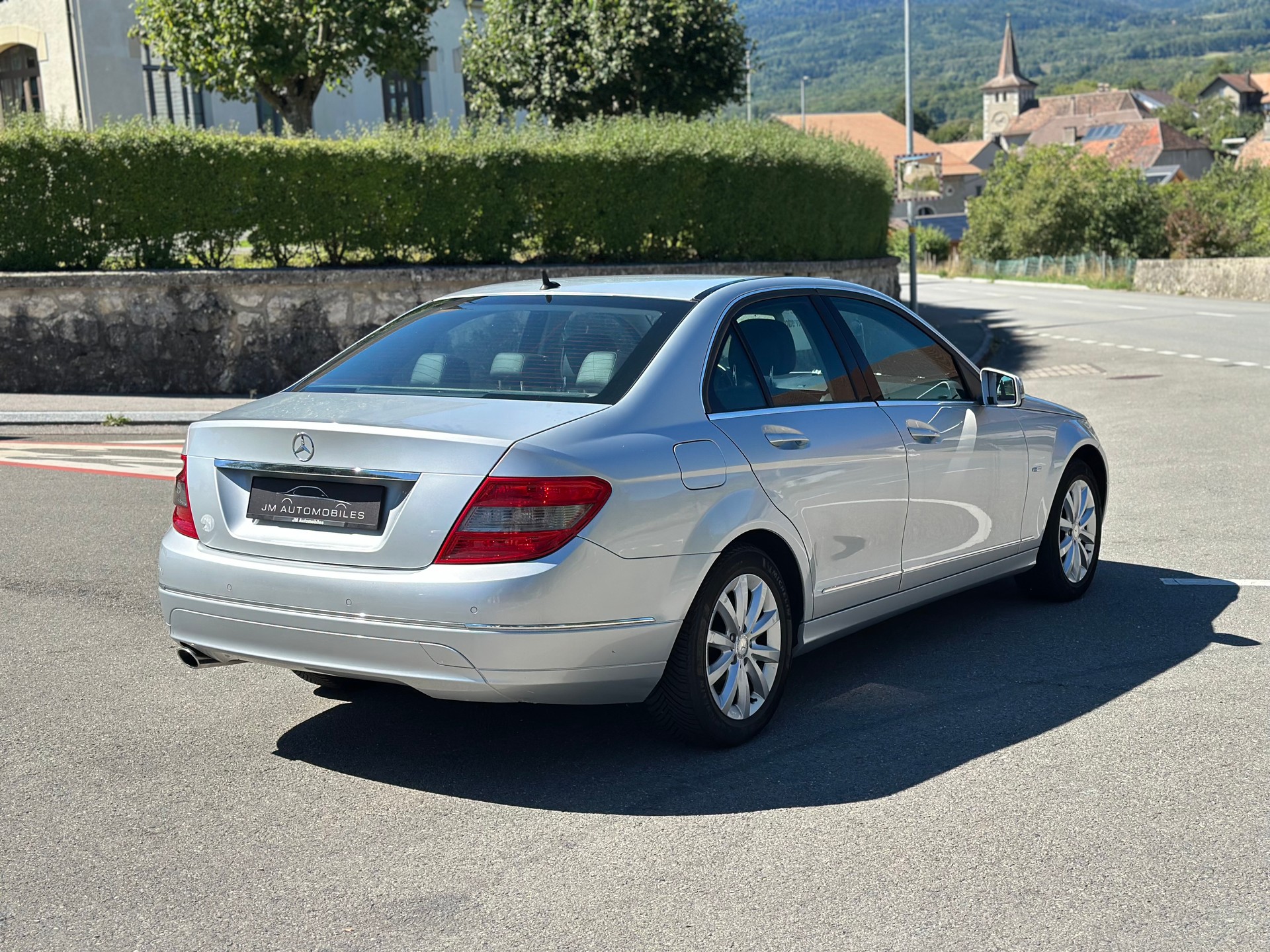 MERCEDES-BENZ C 220 CDI BlueEfficiency Automatic-image-2