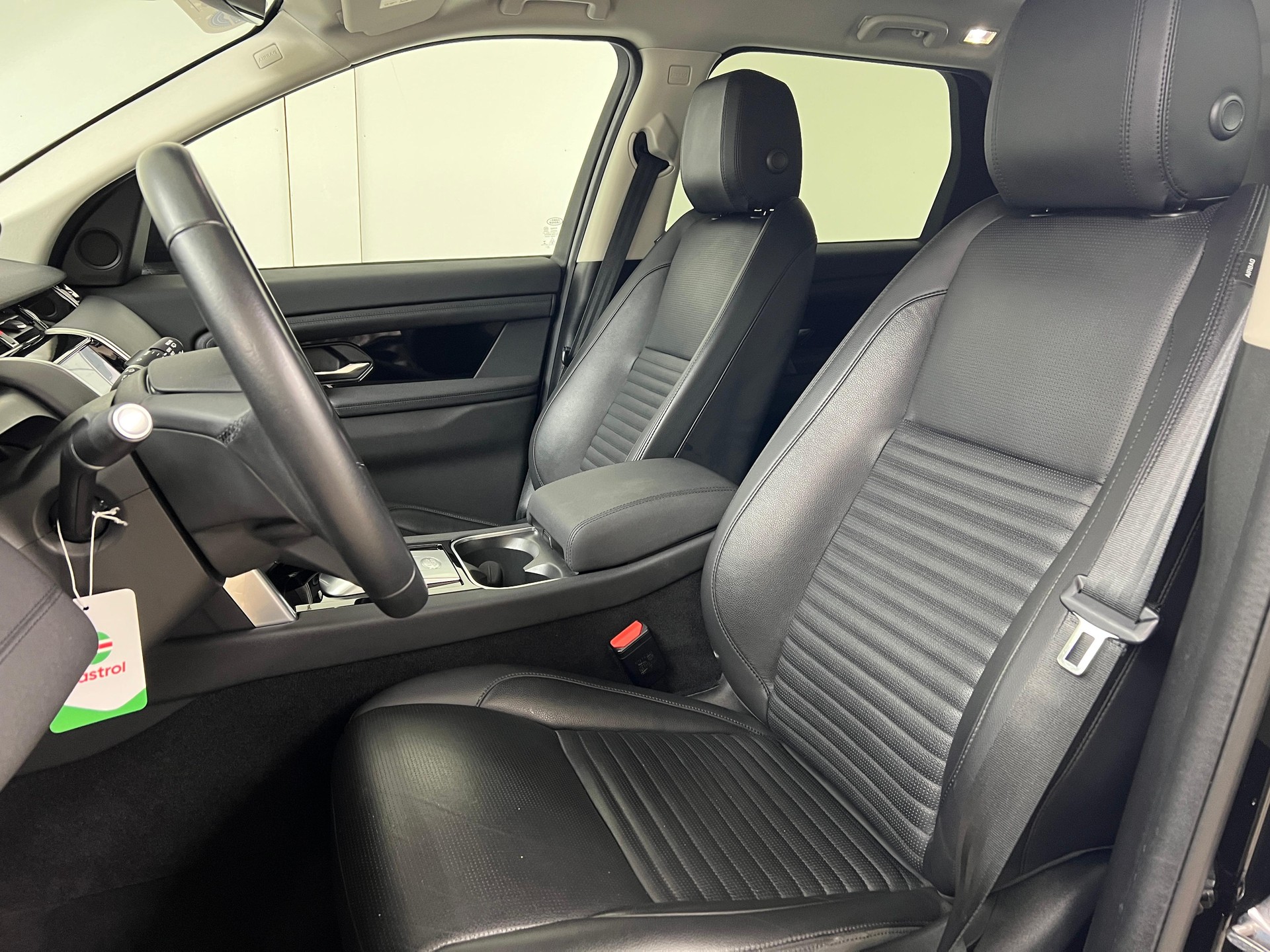 LAND ROVER Discovery Sport 2.0 SD4 200 SE / Jetzt mit attraktivem 1.99% Leasing-image-7