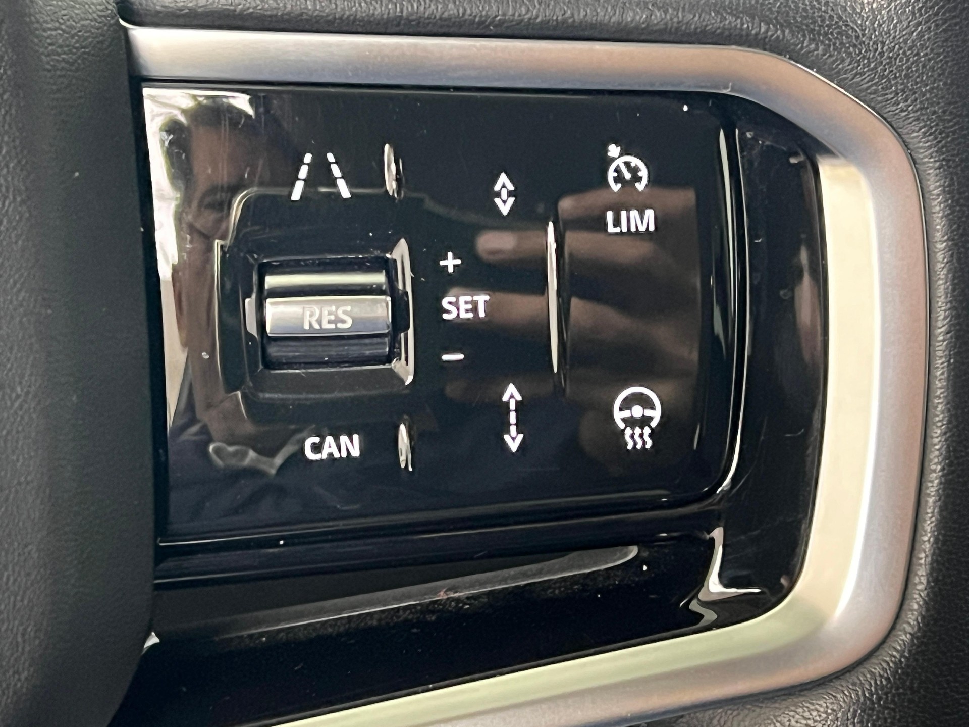 LAND ROVER Discovery Sport 2.0 SD4 200 SE / Jetzt mit attraktivem 1.99% Leasing-image-16