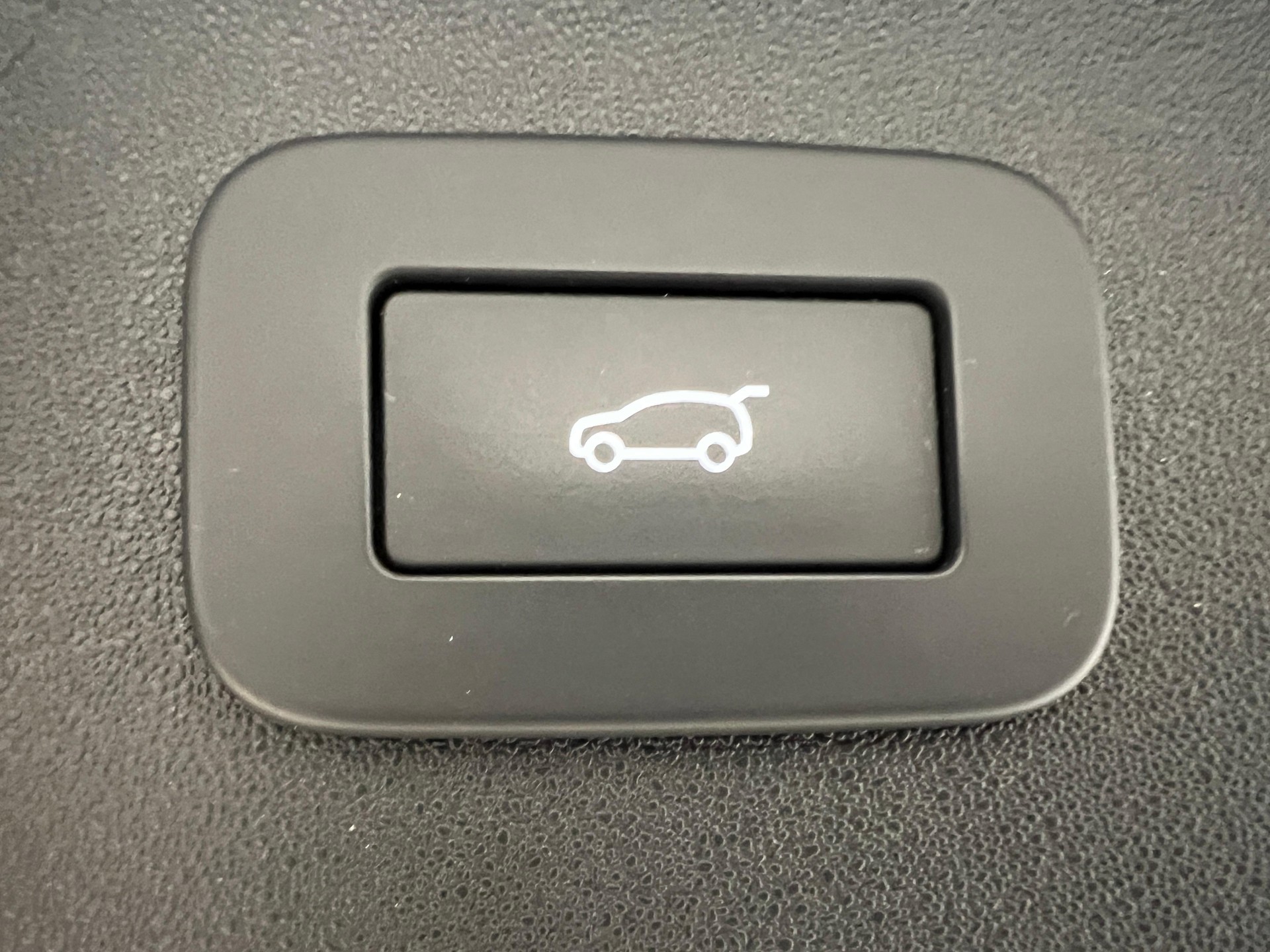LAND ROVER Discovery Sport 2.0 SD4 200 SE / Jetzt mit attraktivem 1.99% Leasing-image-6