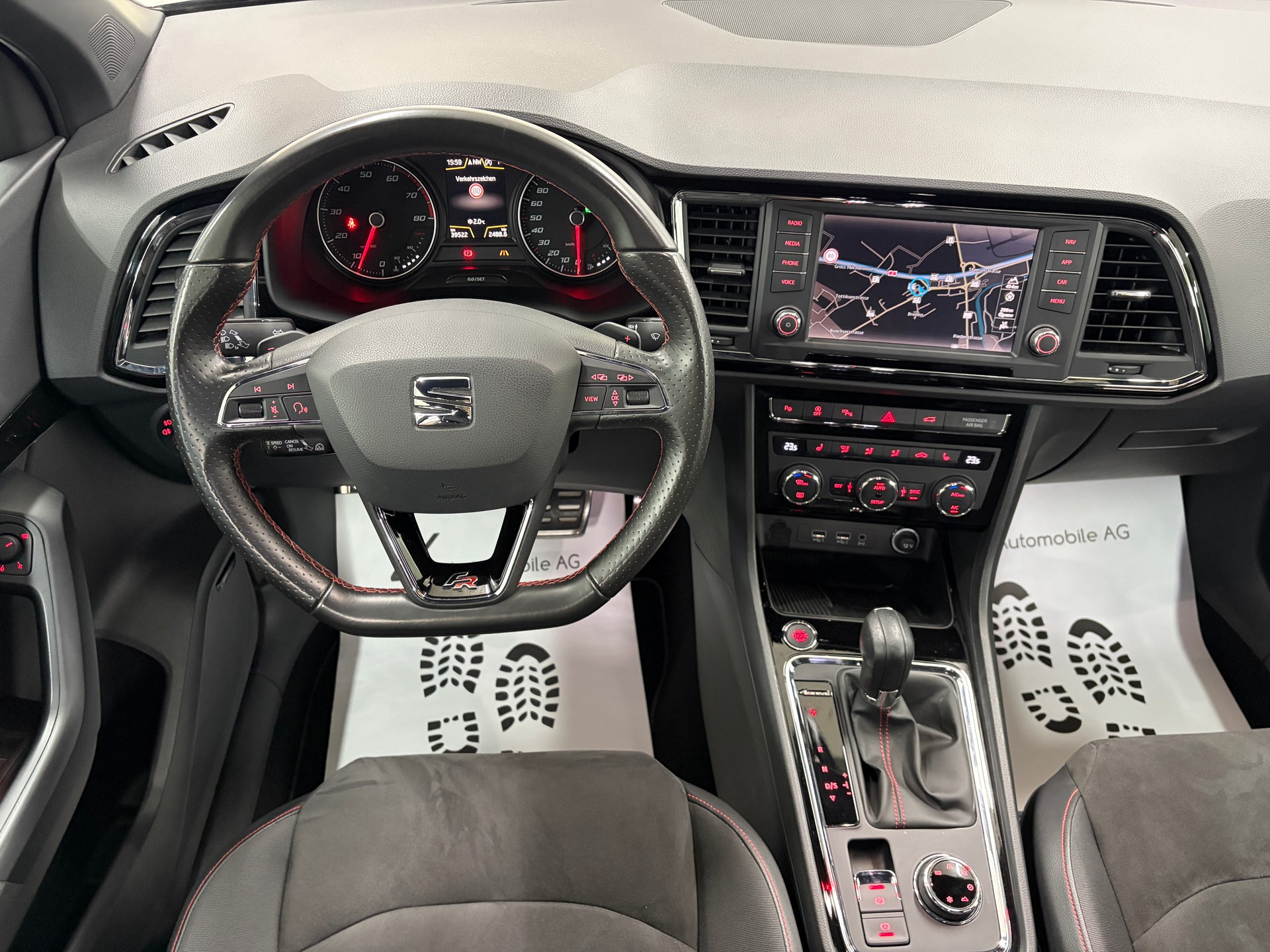 SEAT Ateca 2.0 TSI FR 4Drive 190PS DSG / 360° Kamera / ACC / Spur-Blind-Lan Assistent /-image-10