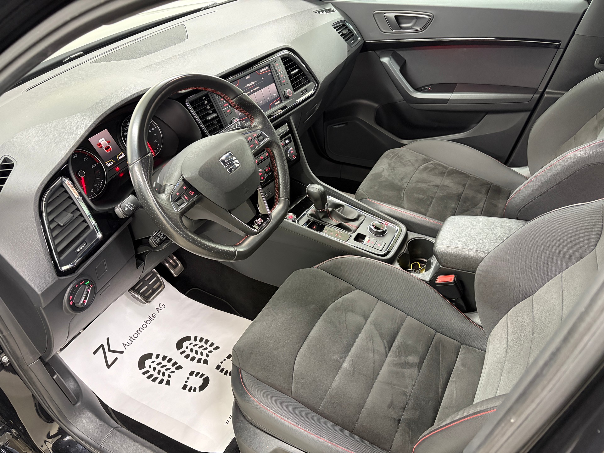 SEAT Ateca 2.0 TSI FR 4Drive 190PS DSG / 360° Kamera / ACC / Spur-Blind-Lan Assistent /-image-6