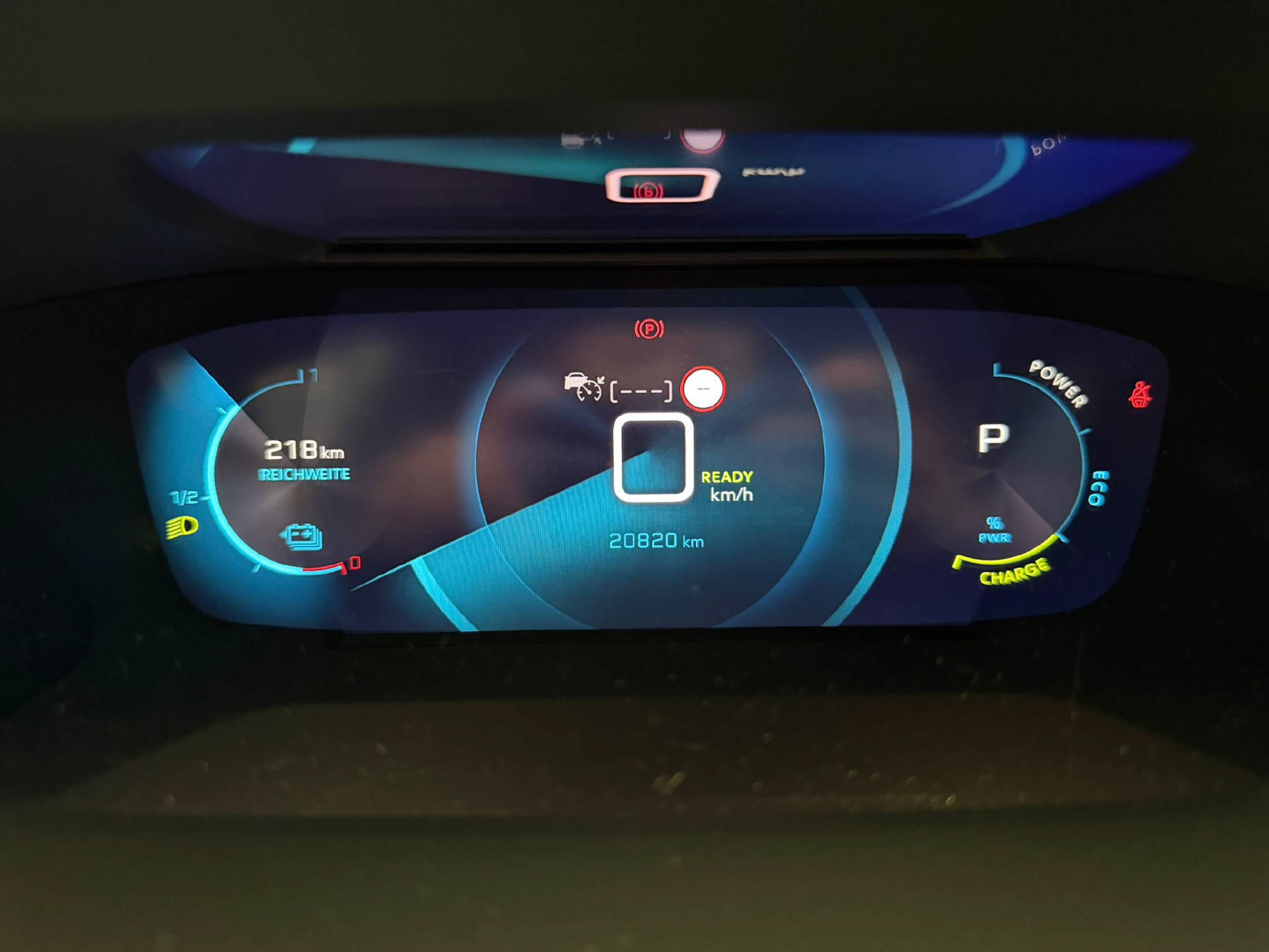 PEUGEOT 208 e-Allure Pack-image-8