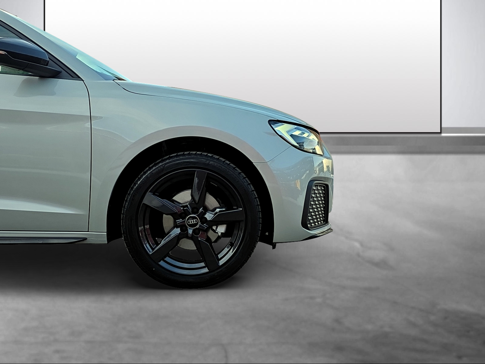 AUDI A1 Sportback 30 TFSI S Line Attraction S-tronic-image-14