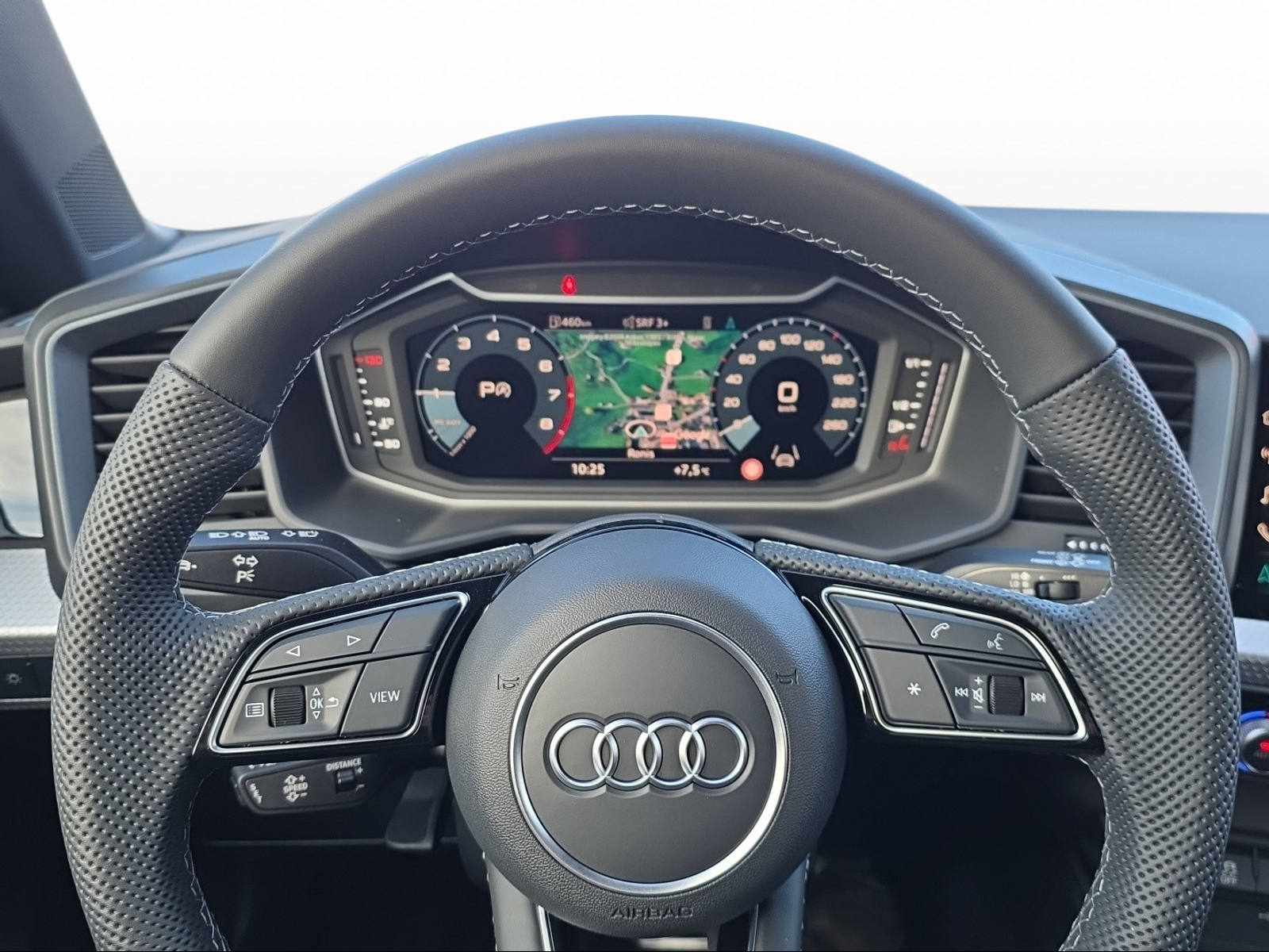 AUDI A1 Sportback 30 TFSI S Line Attraction S-tronic-image-4