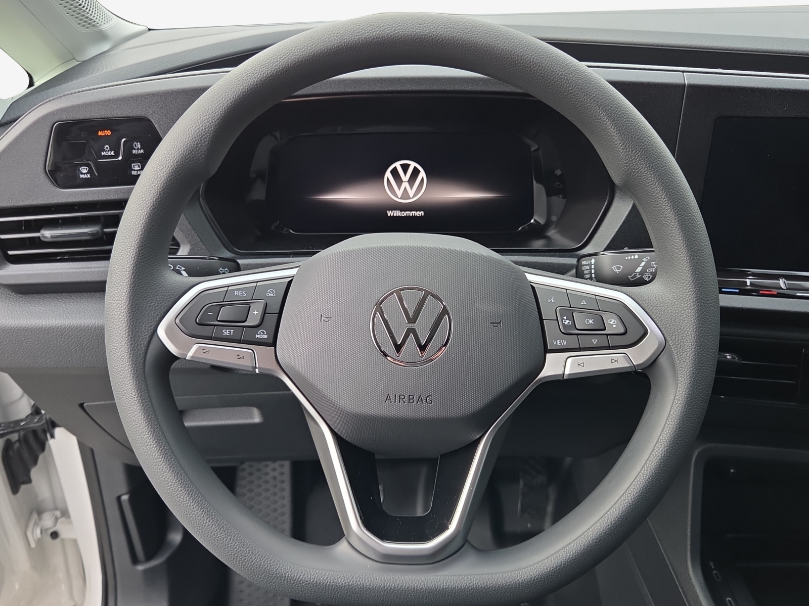 VW Caddy Cargo 2.0TDI Entry-image-9