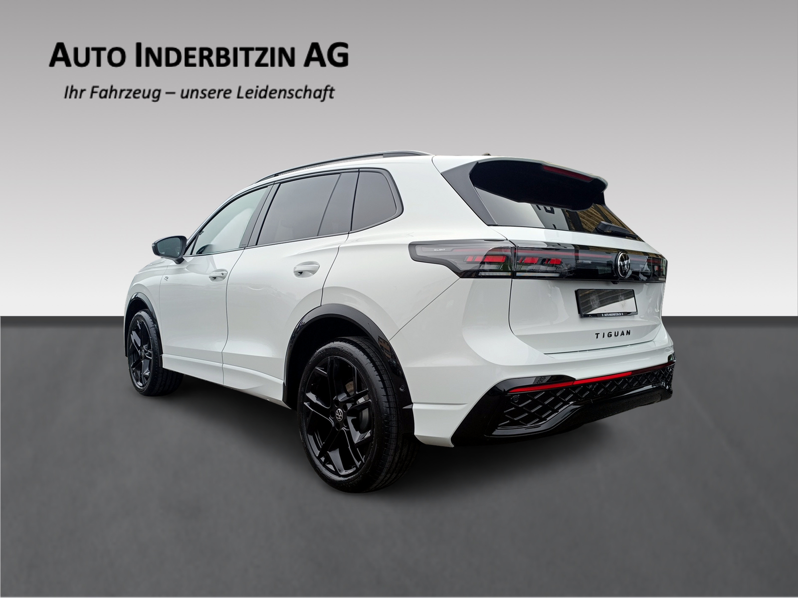 VW Tiguan 2.0 TSI DSG R-Line 4Motion-image-4