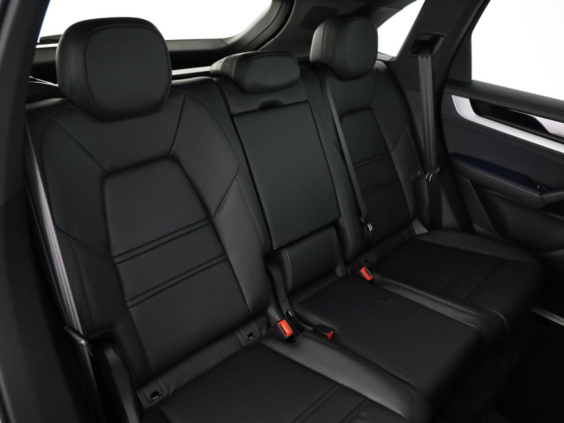 PORSCHE Cayenne E-Hybrid-image-14
