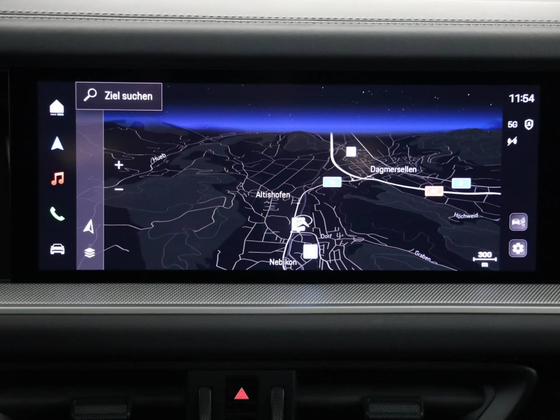 PORSCHE Cayenne E-Hybrid-image-10