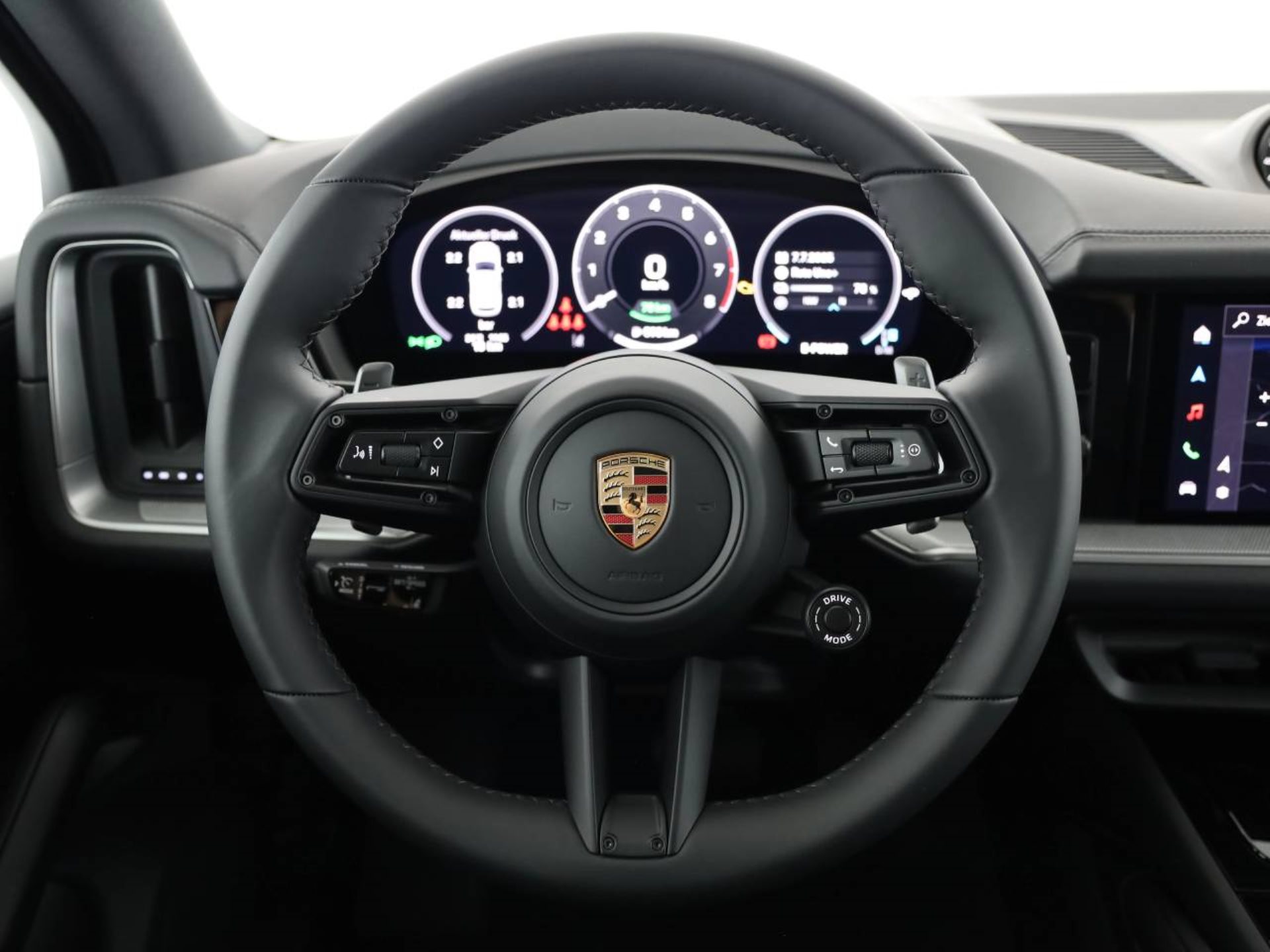 PORSCHE Cayenne E-Hybrid-image-8
