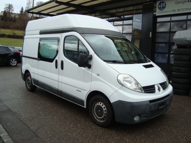 RENAULT Trafic 2.0 dCi 115 2.9t L2H2-image-2