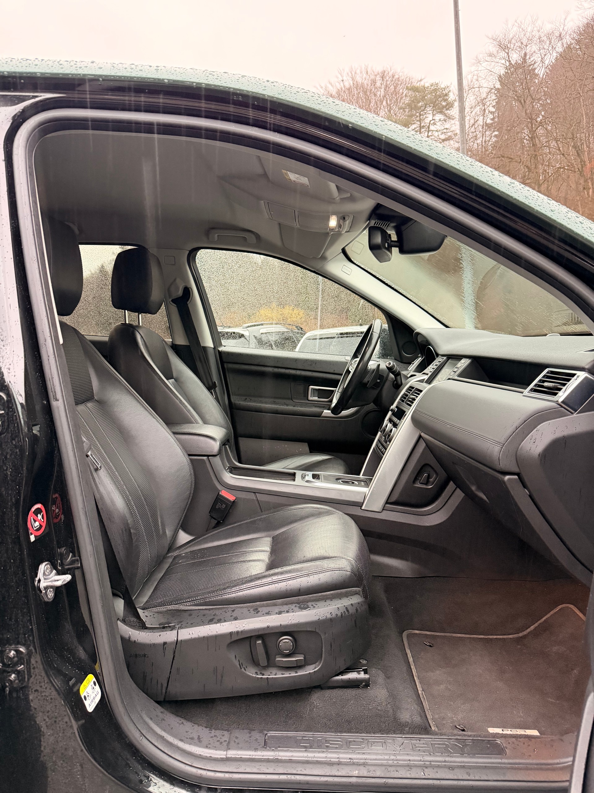 LAND ROVER Discovery Sport 2.0 Si4 SE AT9-image-10