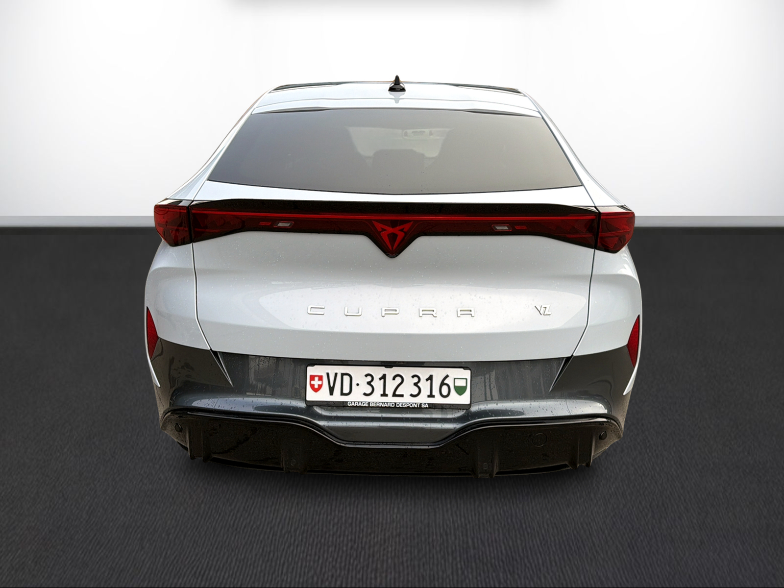 CUPRA Tavascan Type 9 77 kWh VZ Adrenaline-image-5