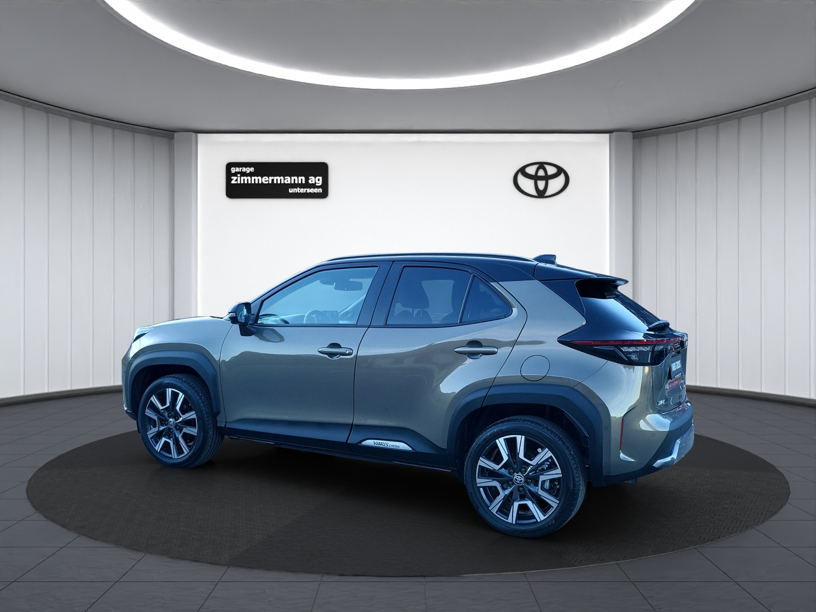 TOYOTA Yaris Cross 1.5 VVT-i HSD Premiere Edition AWD-i-image-9