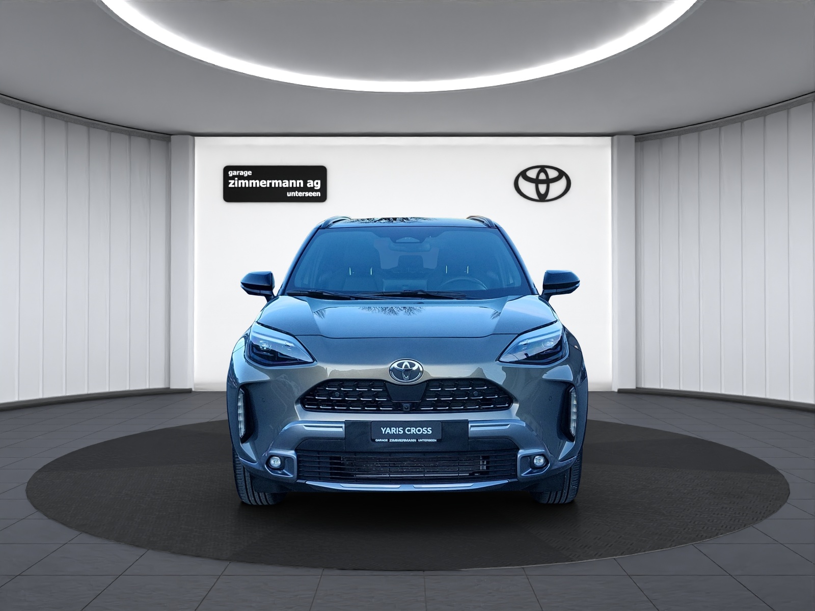 TOYOTA Yaris Cross 1.5 VVT-i HSD Premiere Edition AWD-i-showroom-element-1