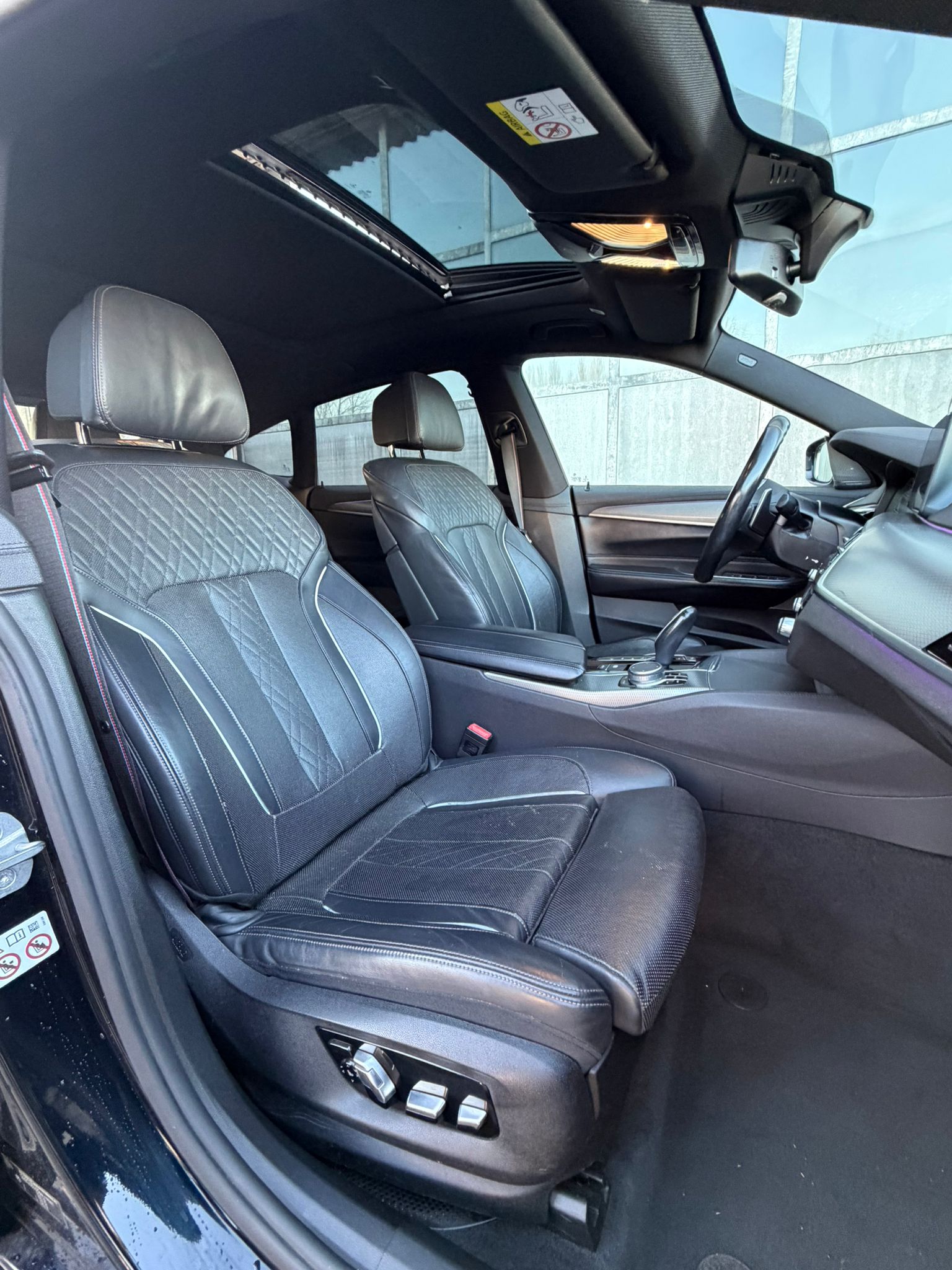 BMW 640i GT xDrive M-Sport Steptronic-image-13