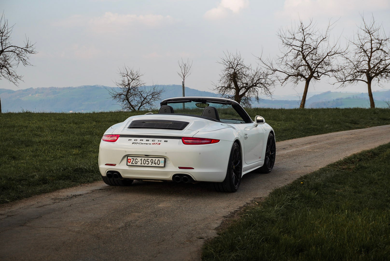 PORSCHE 911 Cabrio Carrera GTS Approved Porsche-image-1