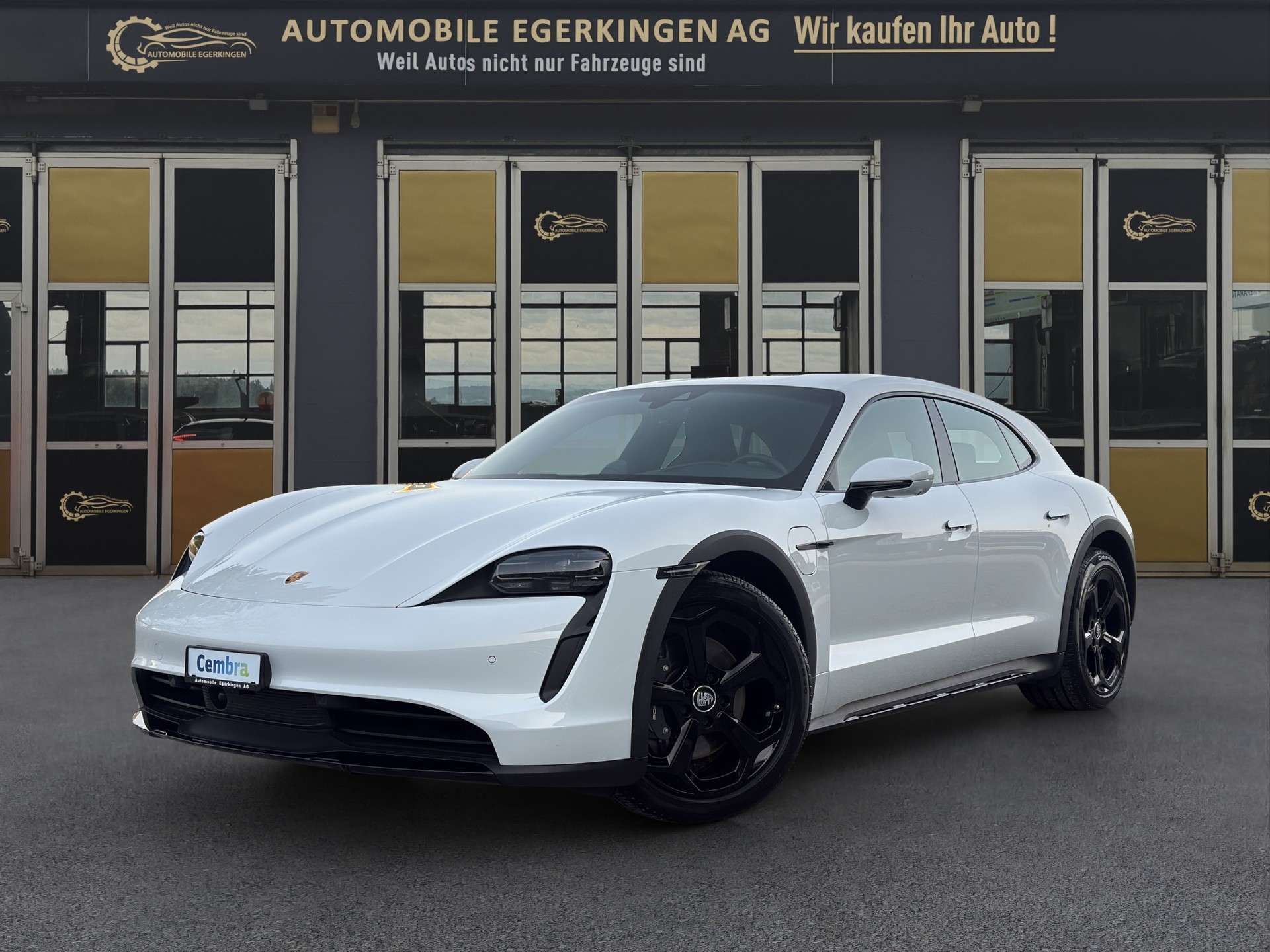 PORSCHE Taycan Cross Turismo 4-image-0