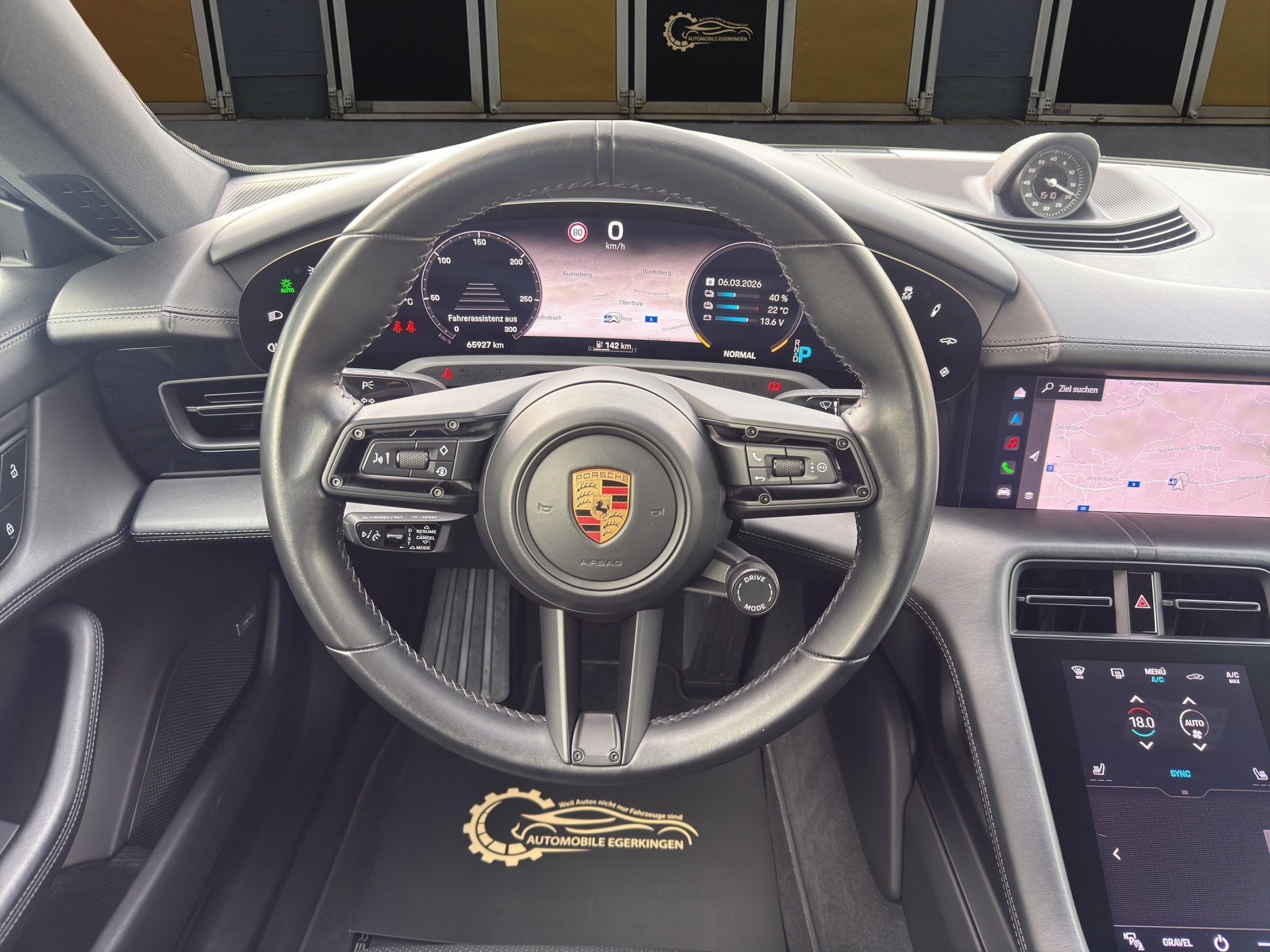 PORSCHE Taycan Cross Turismo 4-image-11